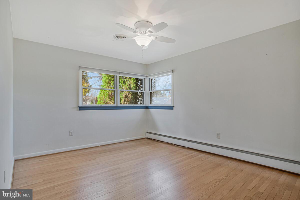 SOUTHDOWN SHORES - Residential