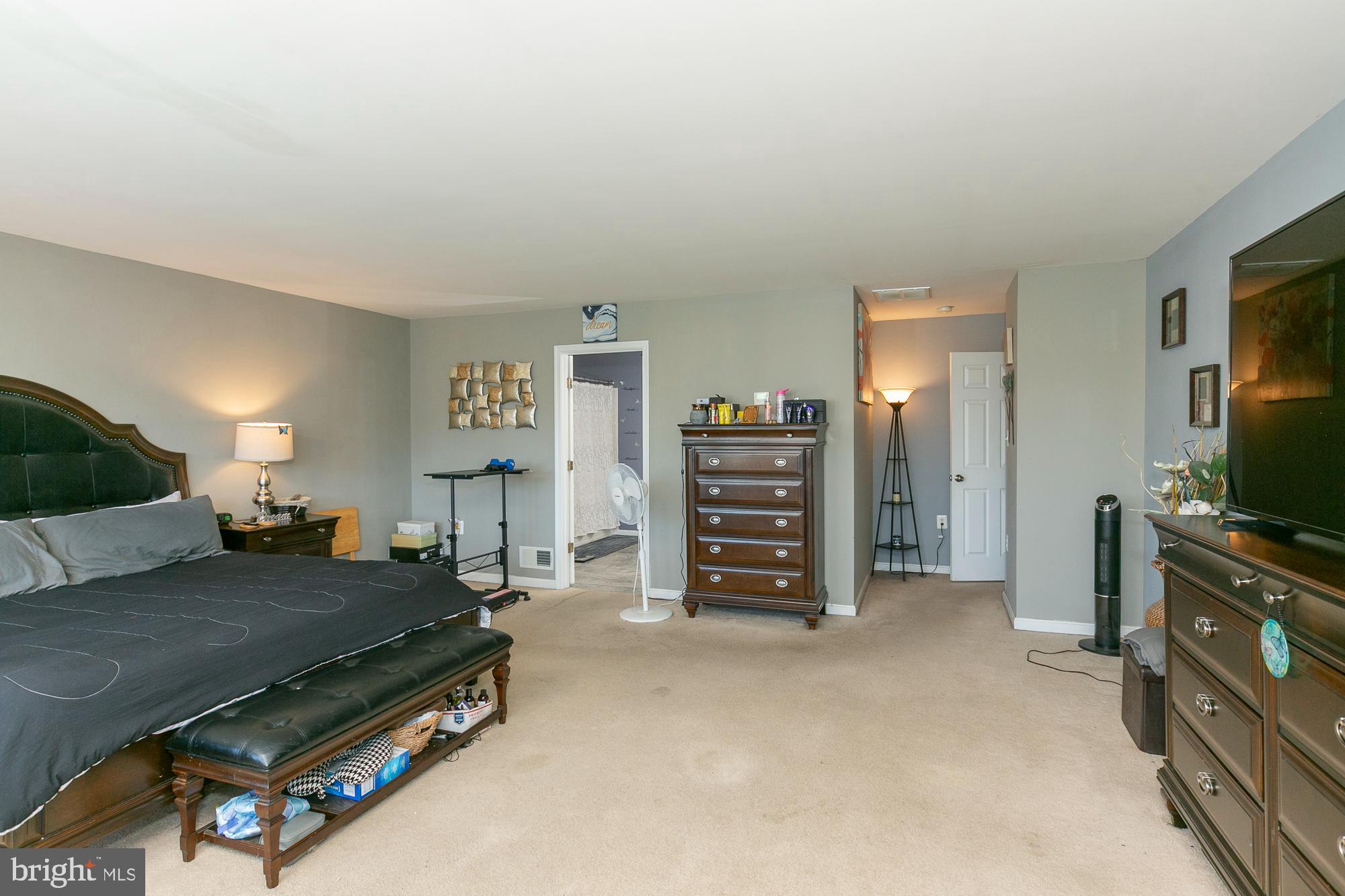 THE GALLERY - Residential