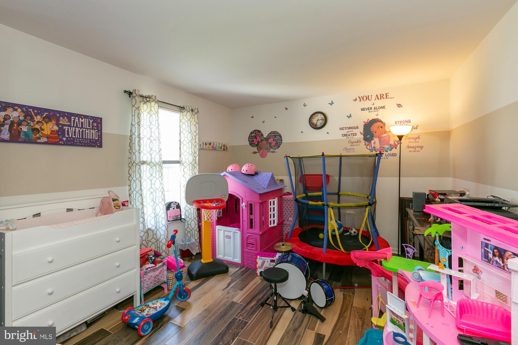 THE GALLERY - Residential