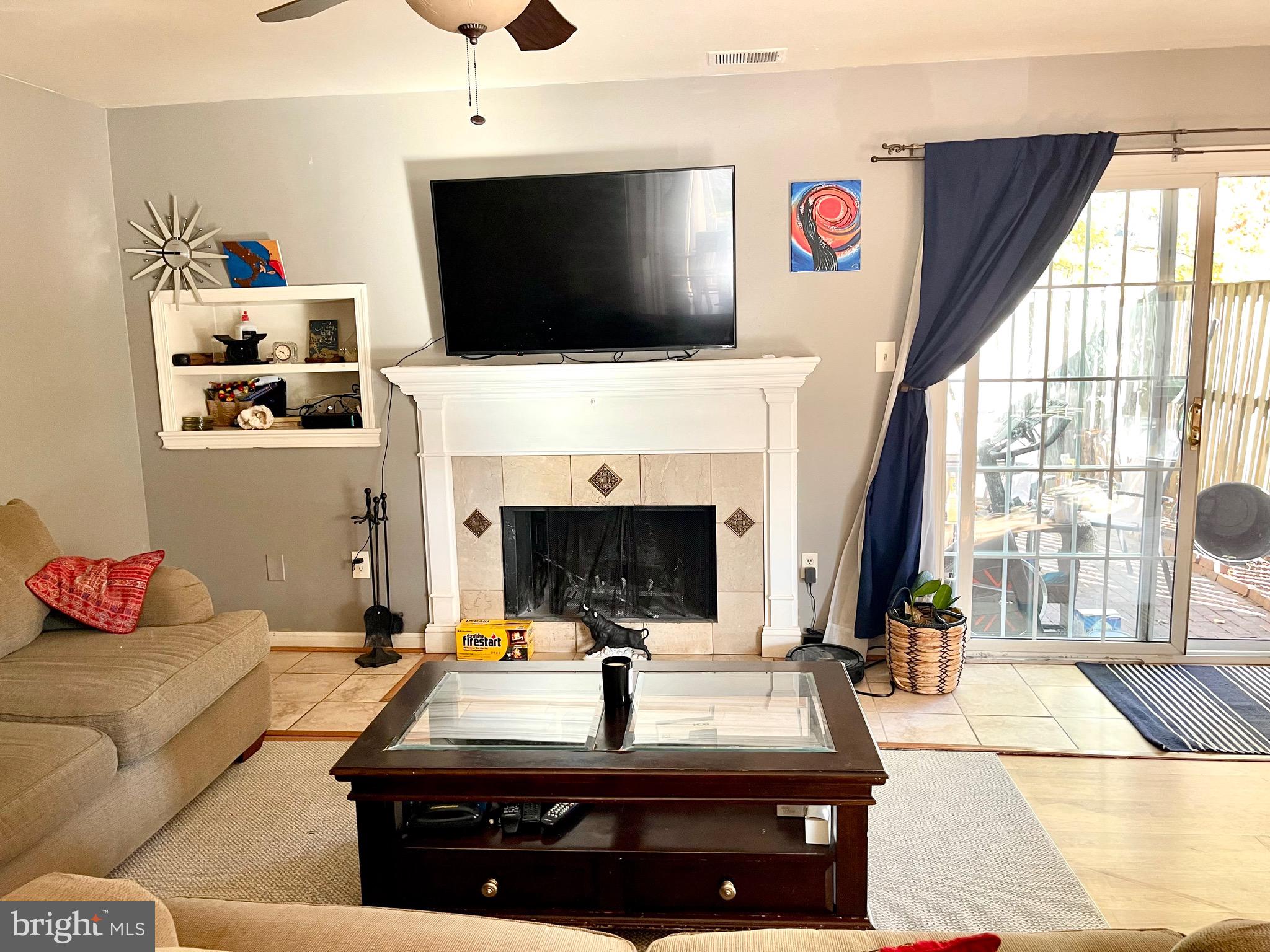 PAINTERS HILL - Residential