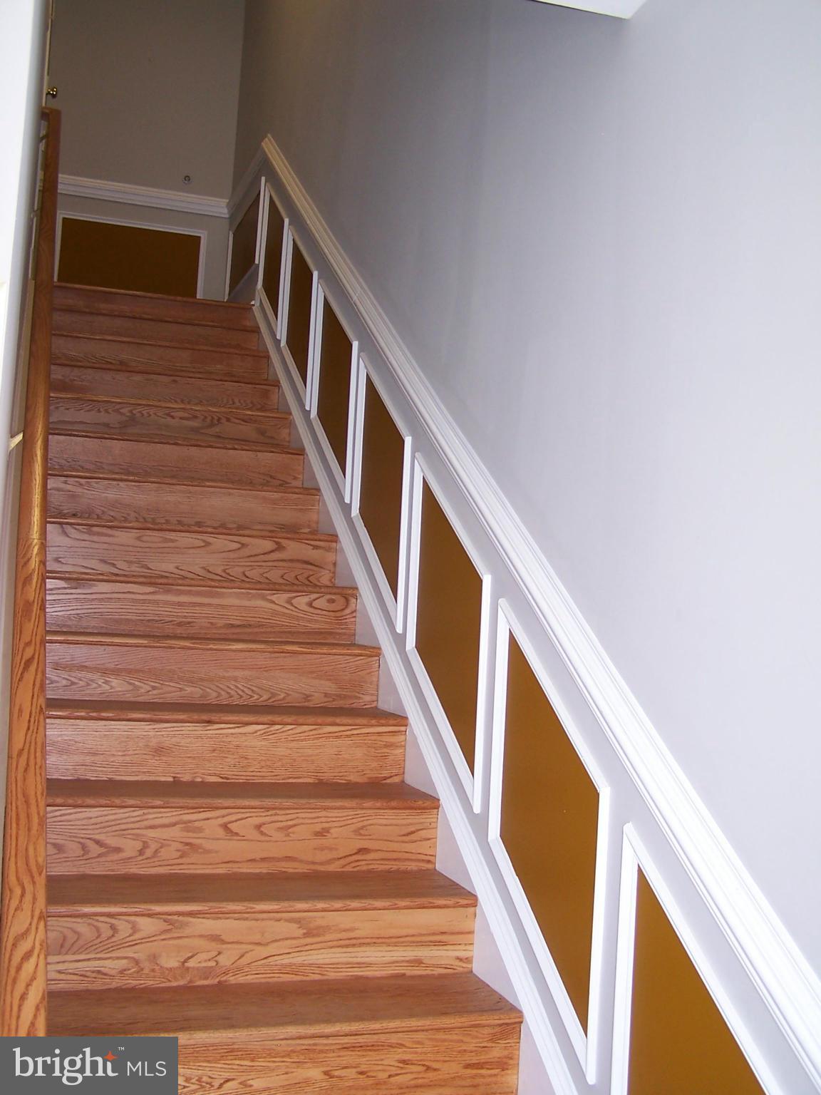 ROLLING VALLEY PROFESSIONAL CENTER - Commercial Lease