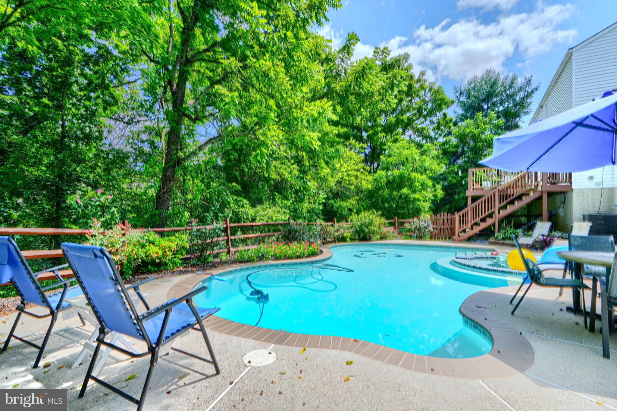 ACORN VILLAGE - Residential