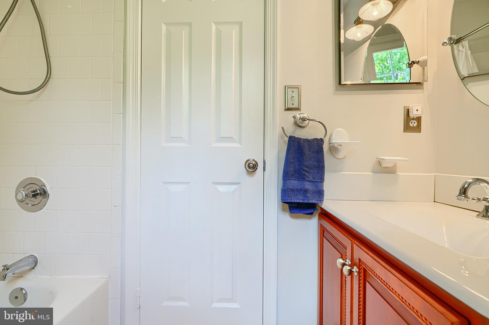 ACORN VILLAGE - Residential