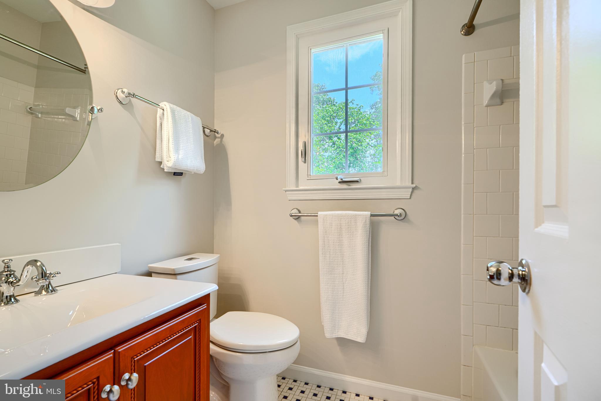 ACORN VILLAGE - Residential