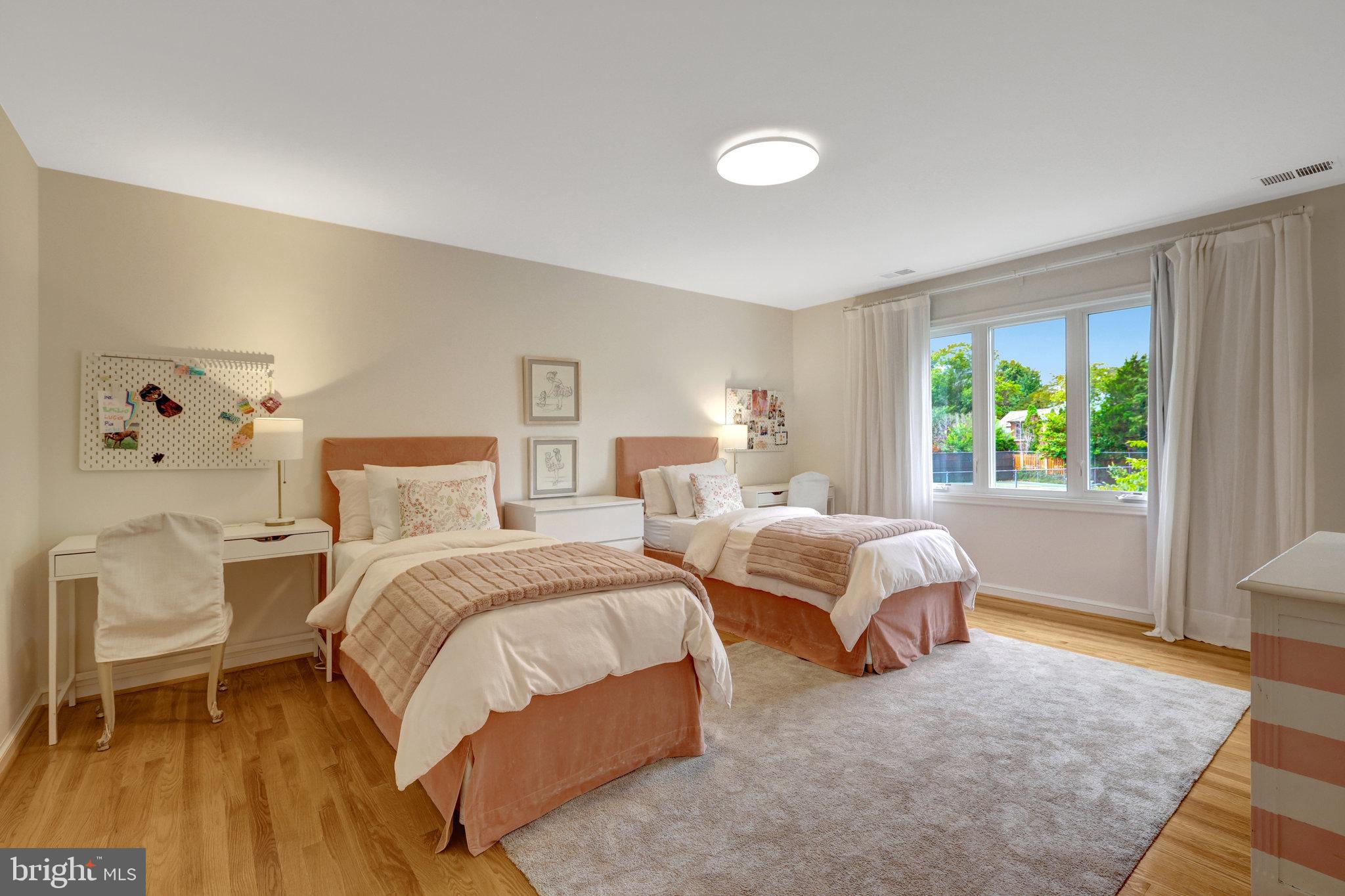 EVERMAY - Residential