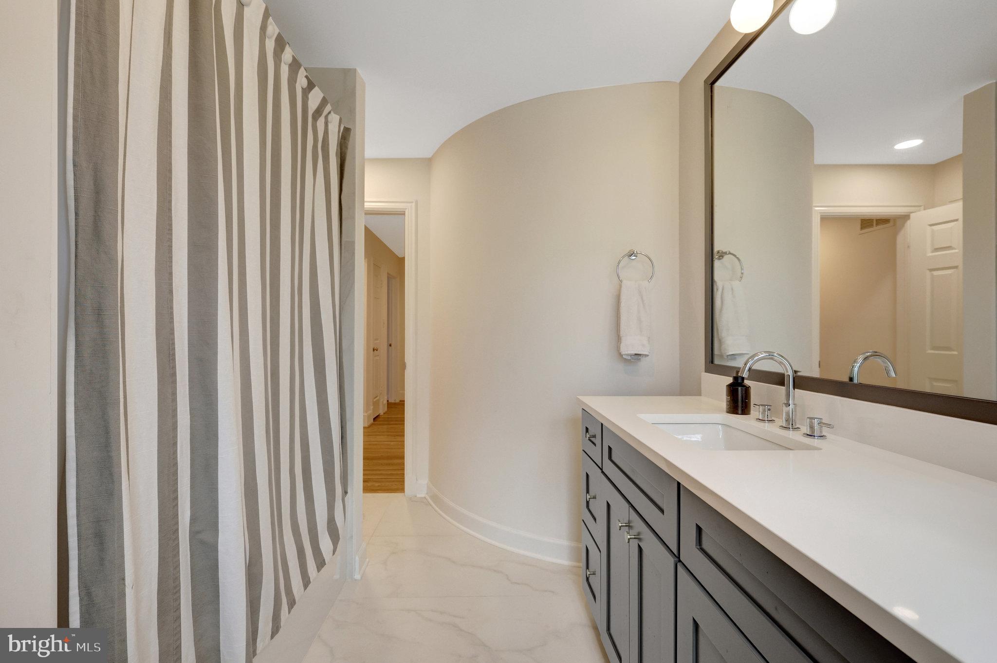 EVERMAY - Residential