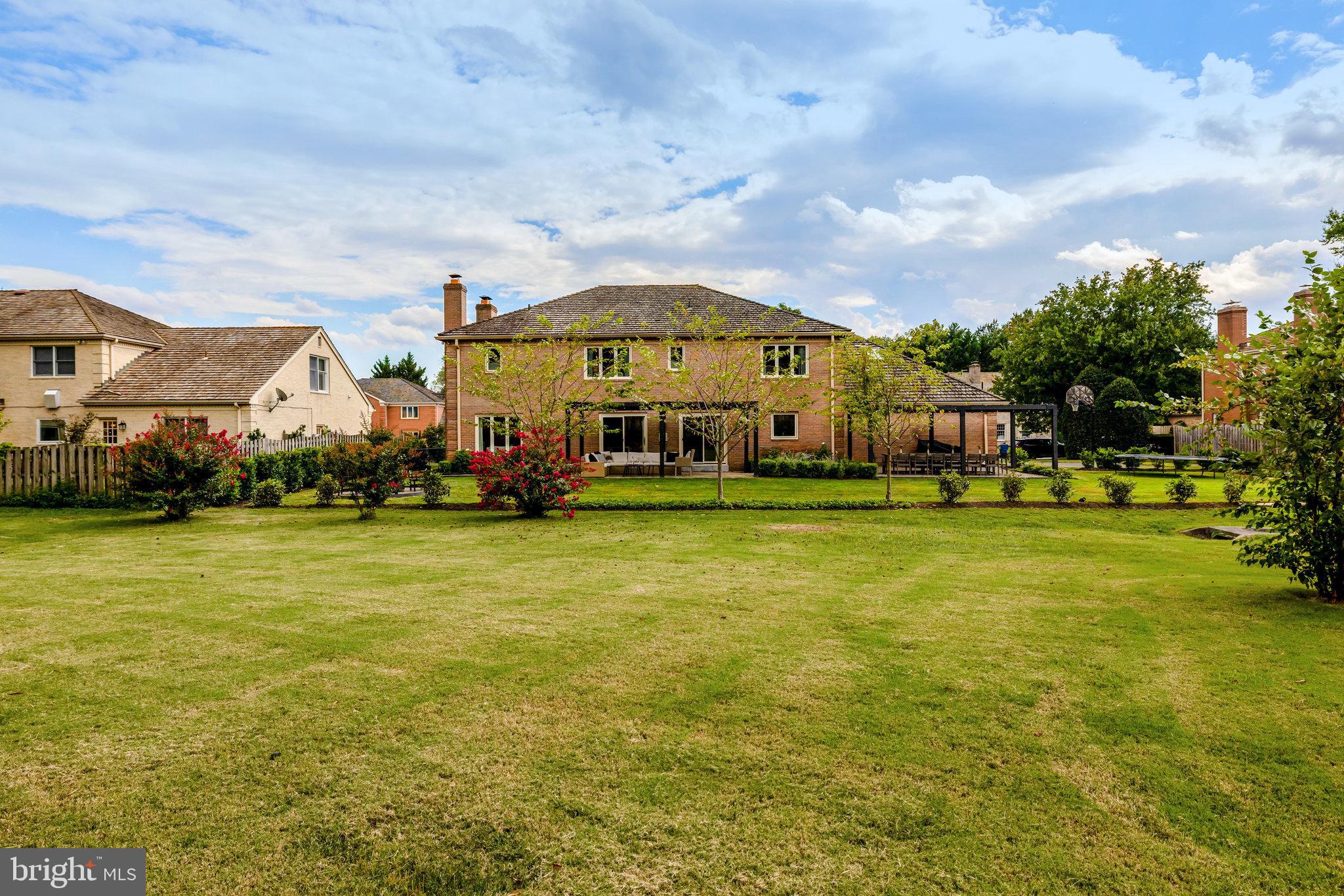 EVERMAY - Residential