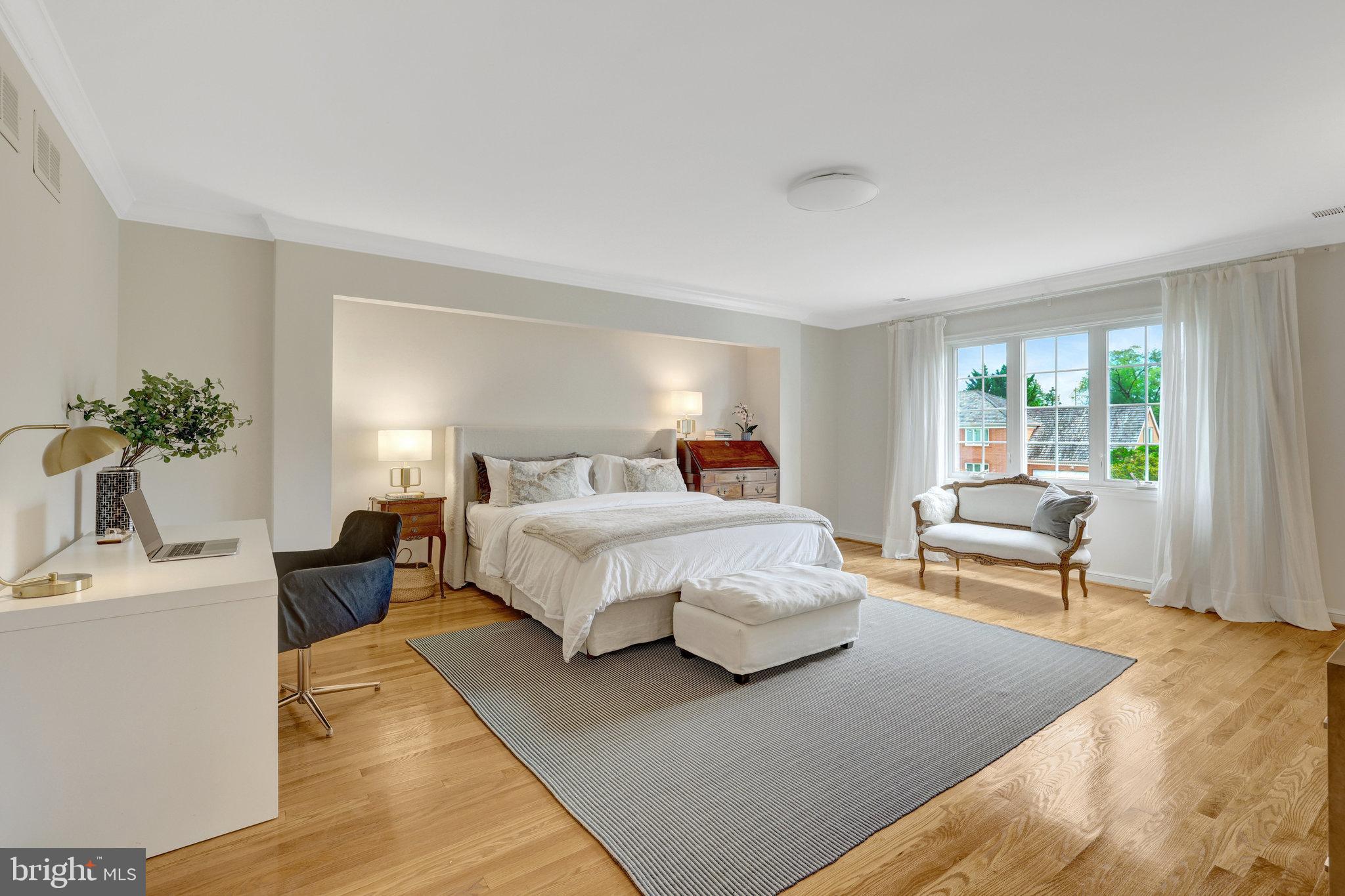 EVERMAY - Residential