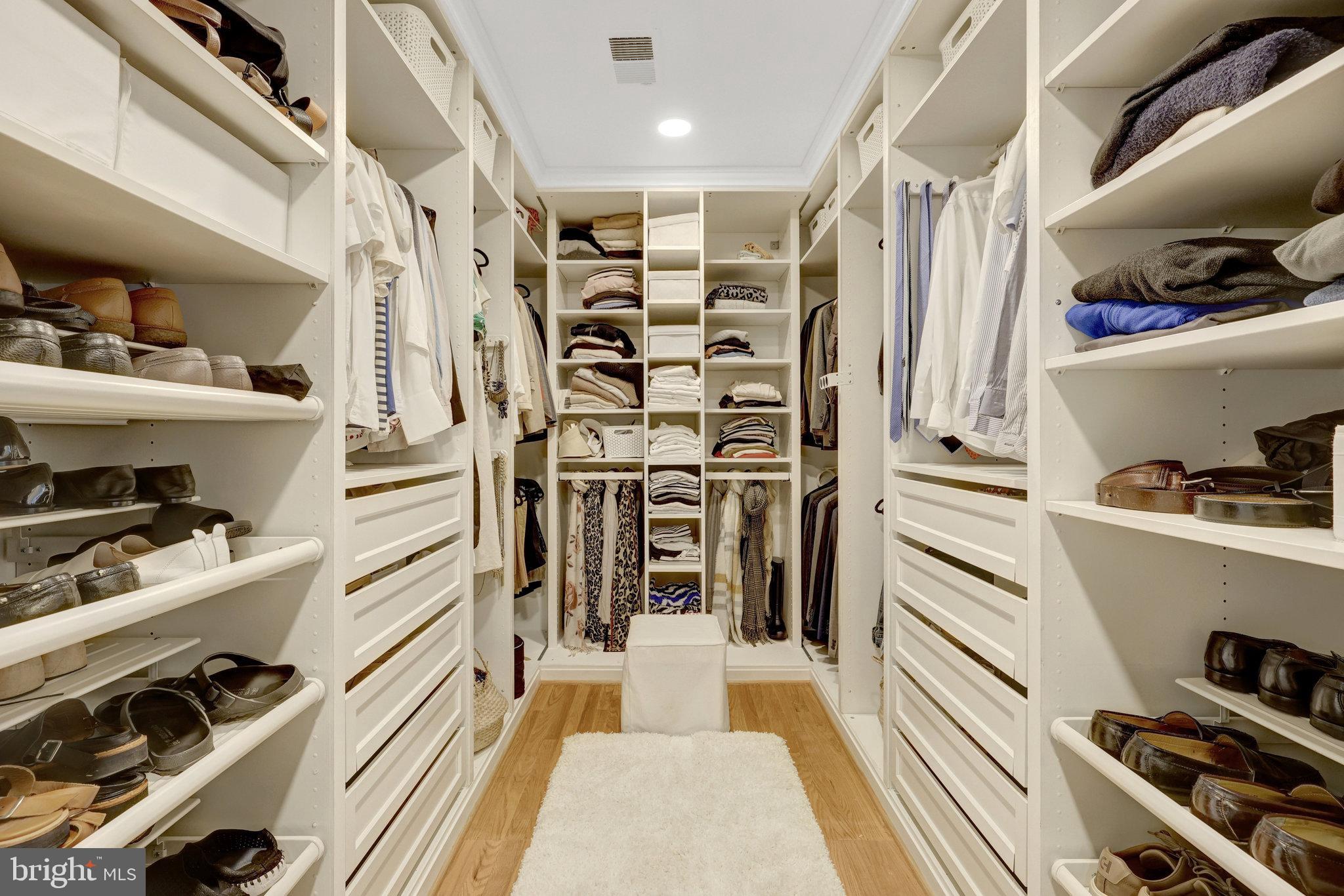 EVERMAY - Residential