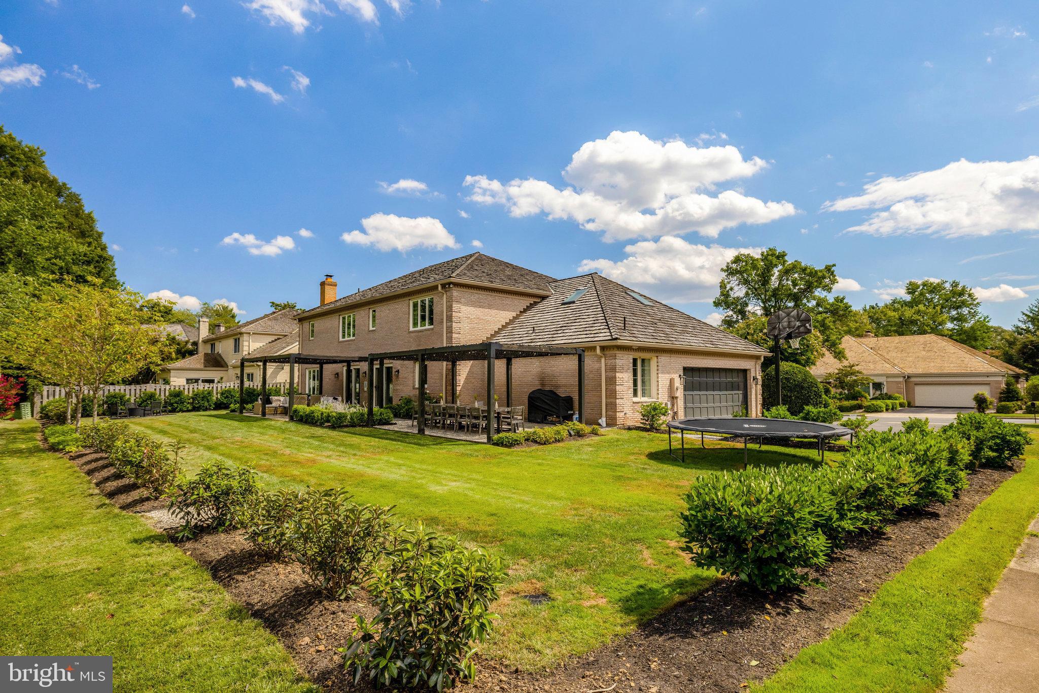 EVERMAY - Residential