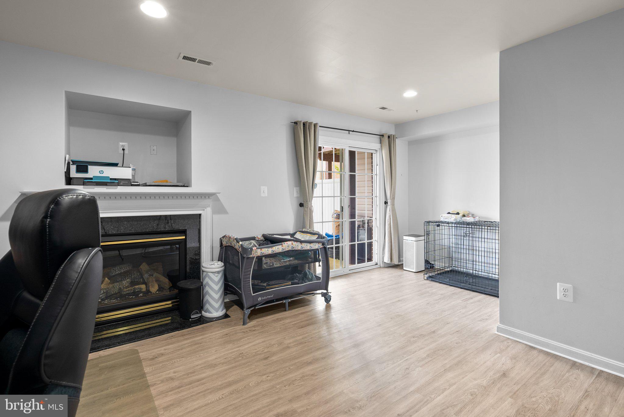 ST CHARLES SUB - SHEFFIELD - Residential