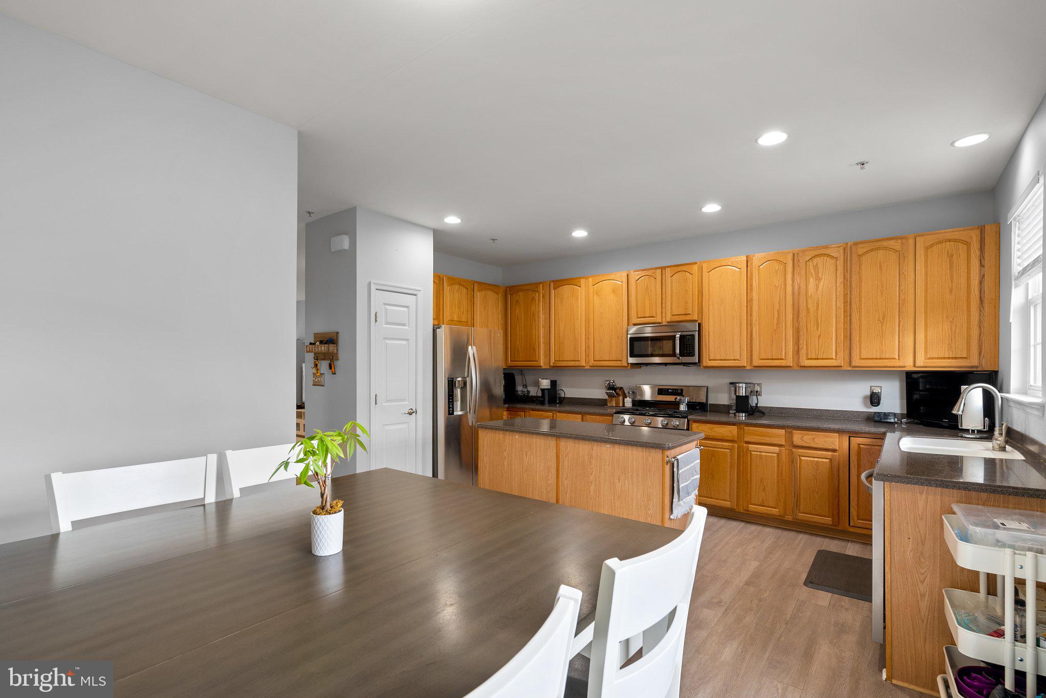 ST CHARLES SUB - SHEFFIELD - Residential