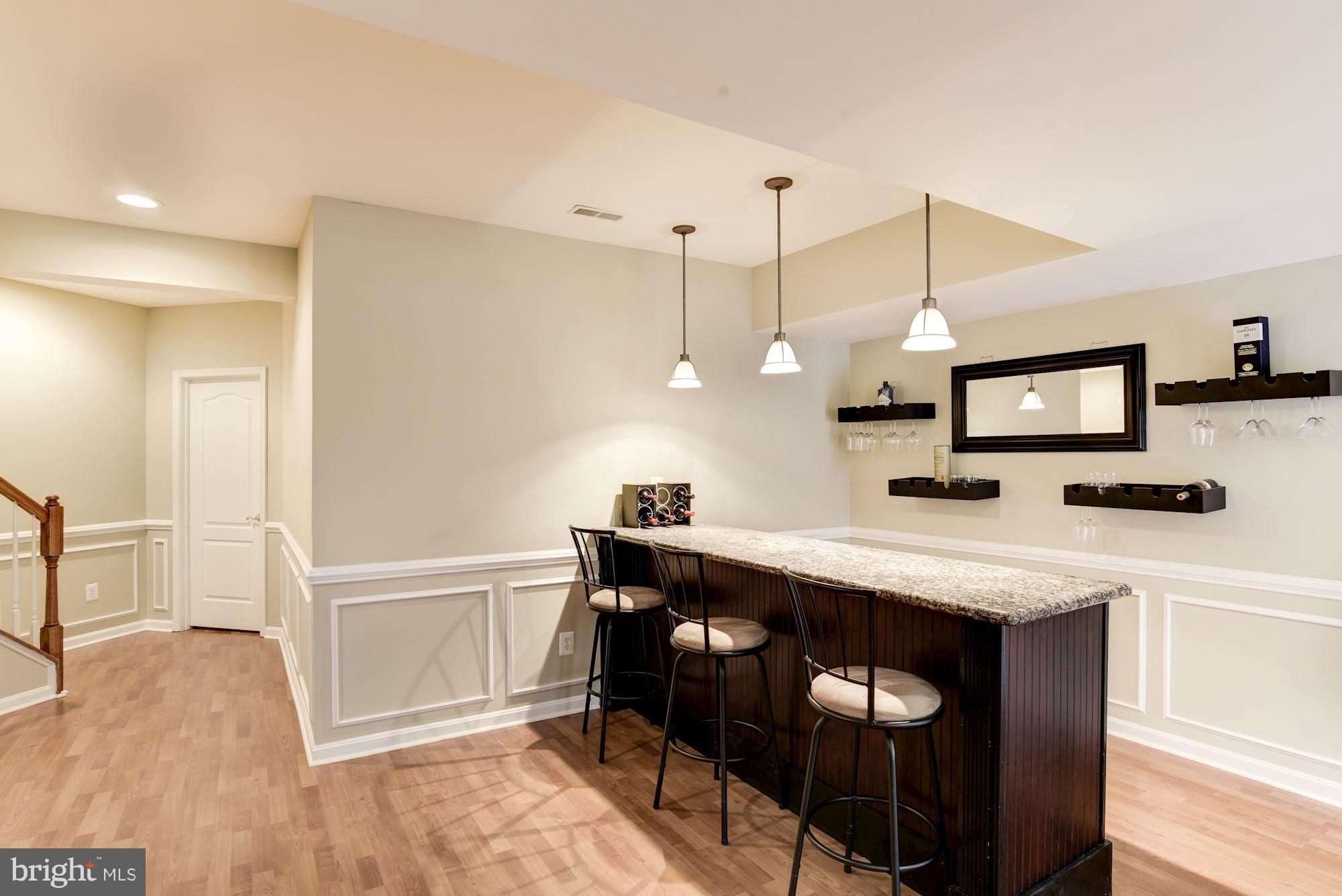 LANSDOWNE ON THE POTOMAC - Residential