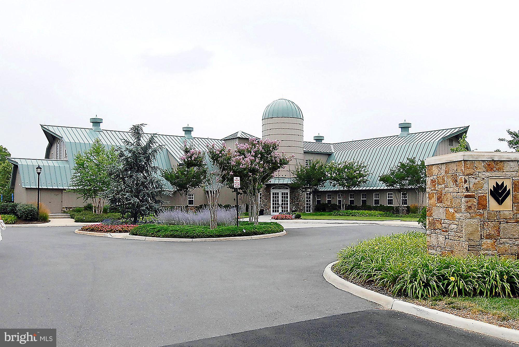 LANSDOWNE ON THE POTOMAC - Residential