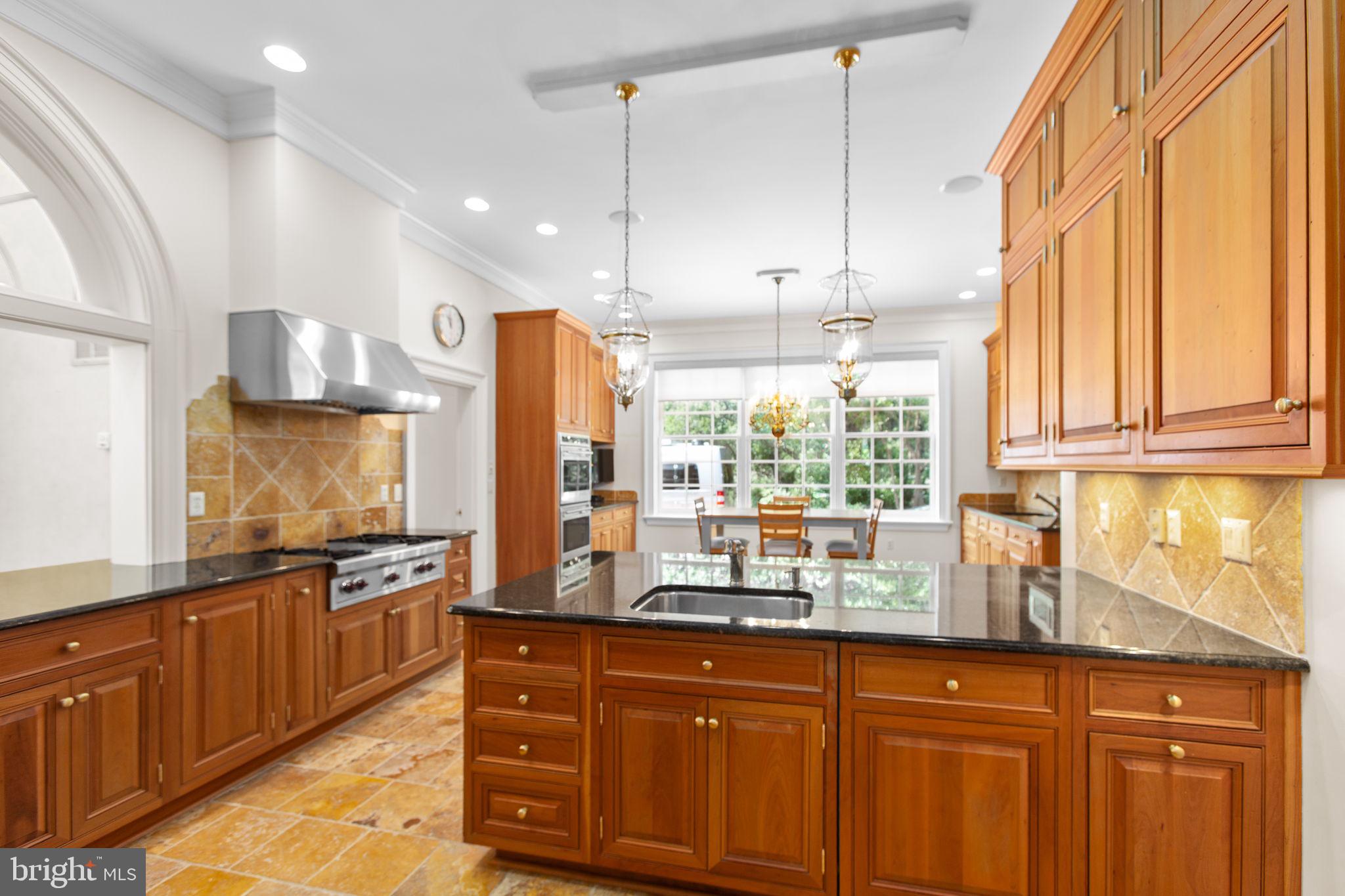 WESTMONT - Residential