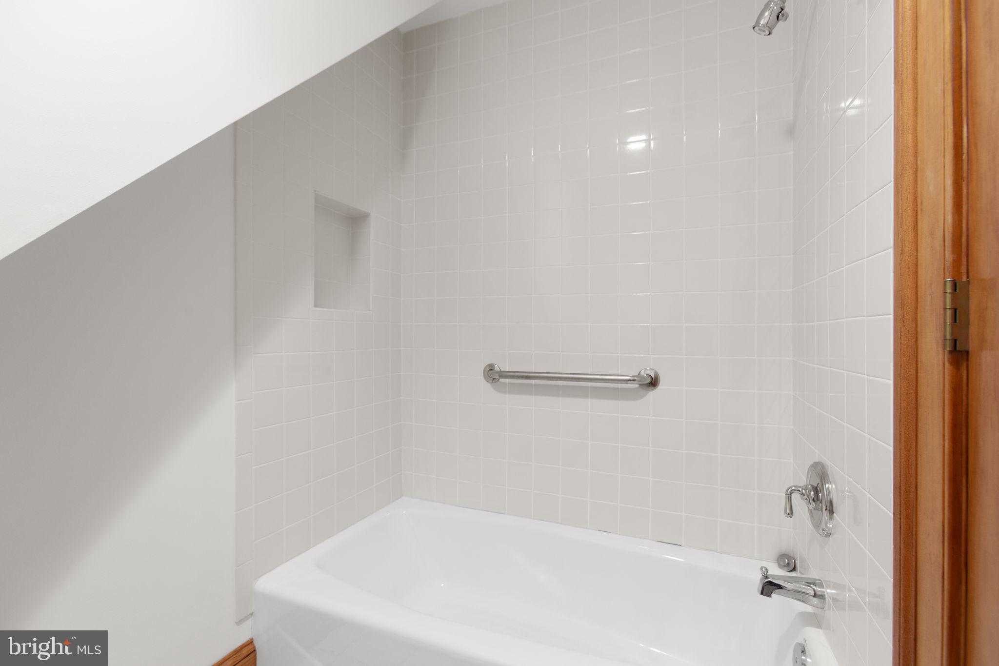 WESTMONT - Residential