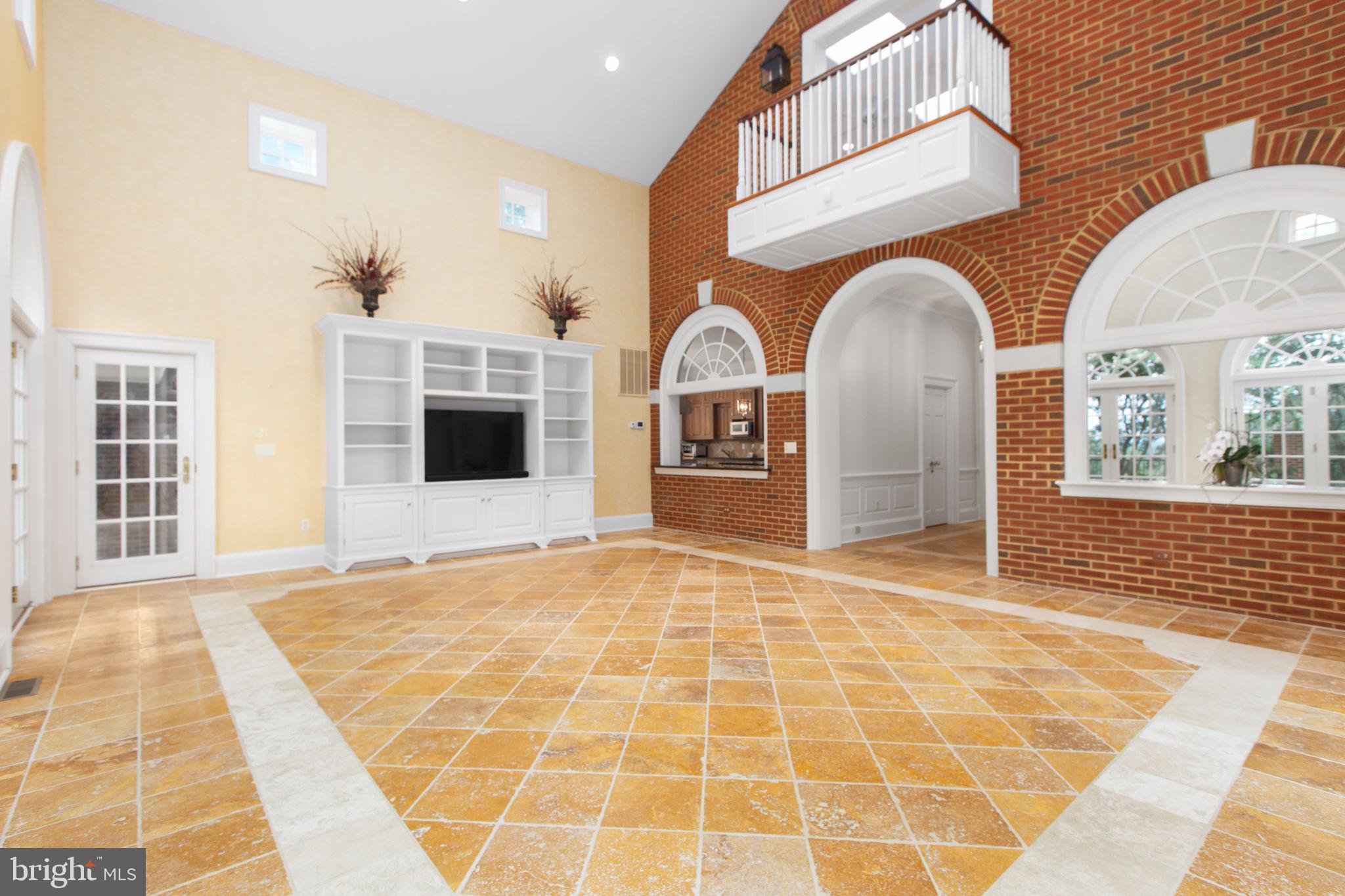 WESTMONT - Residential