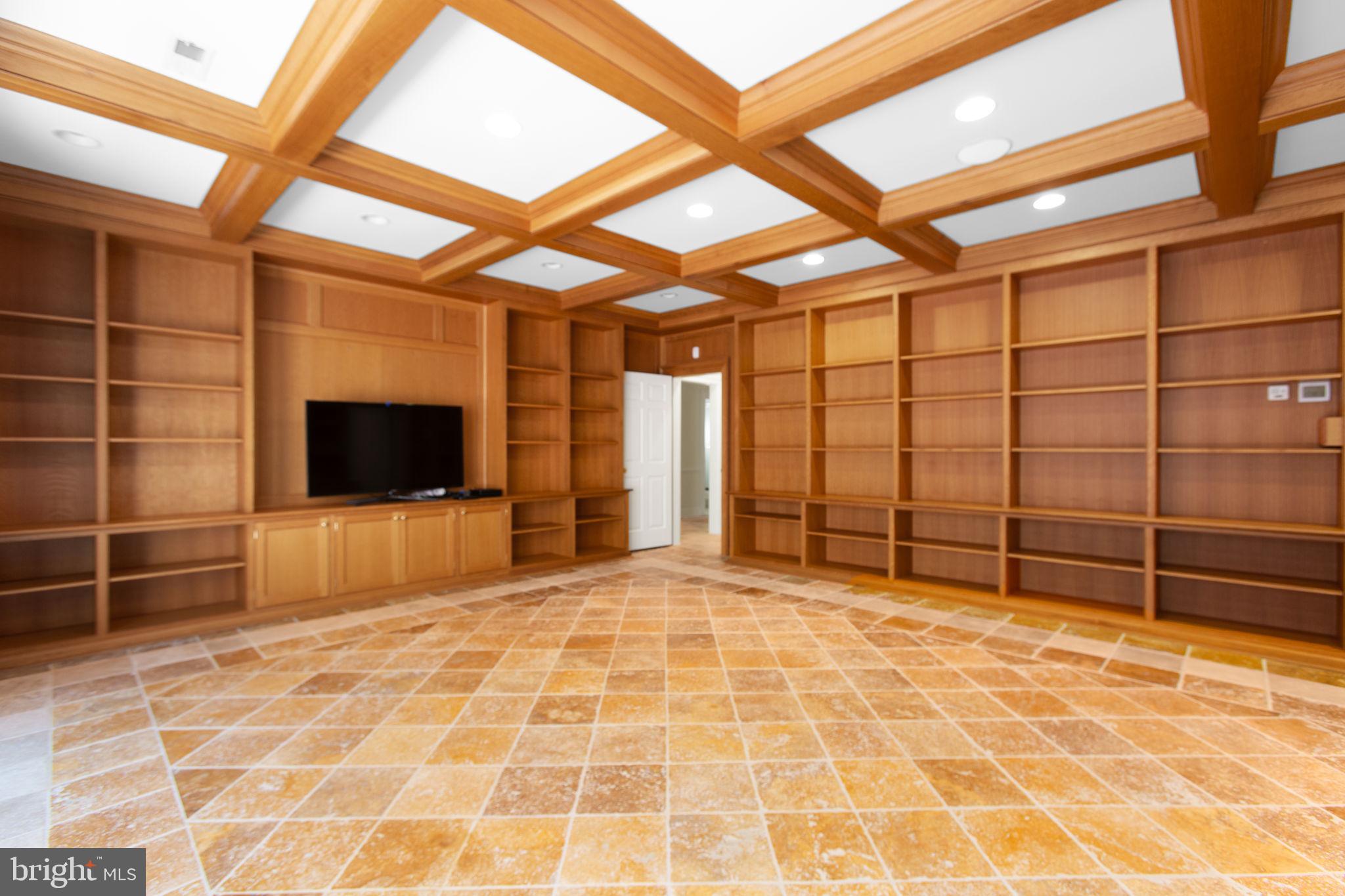 WESTMONT - Residential