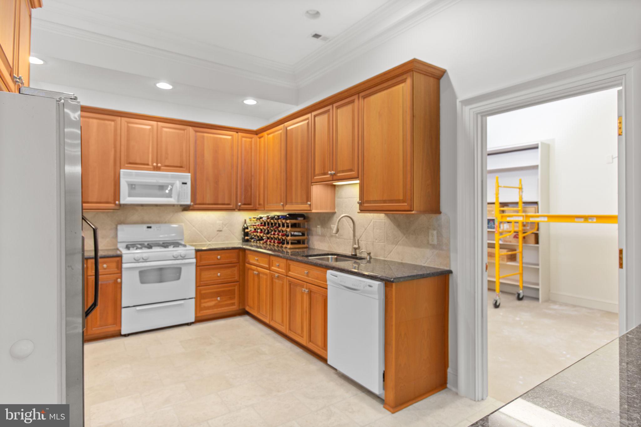 WESTMONT - Residential