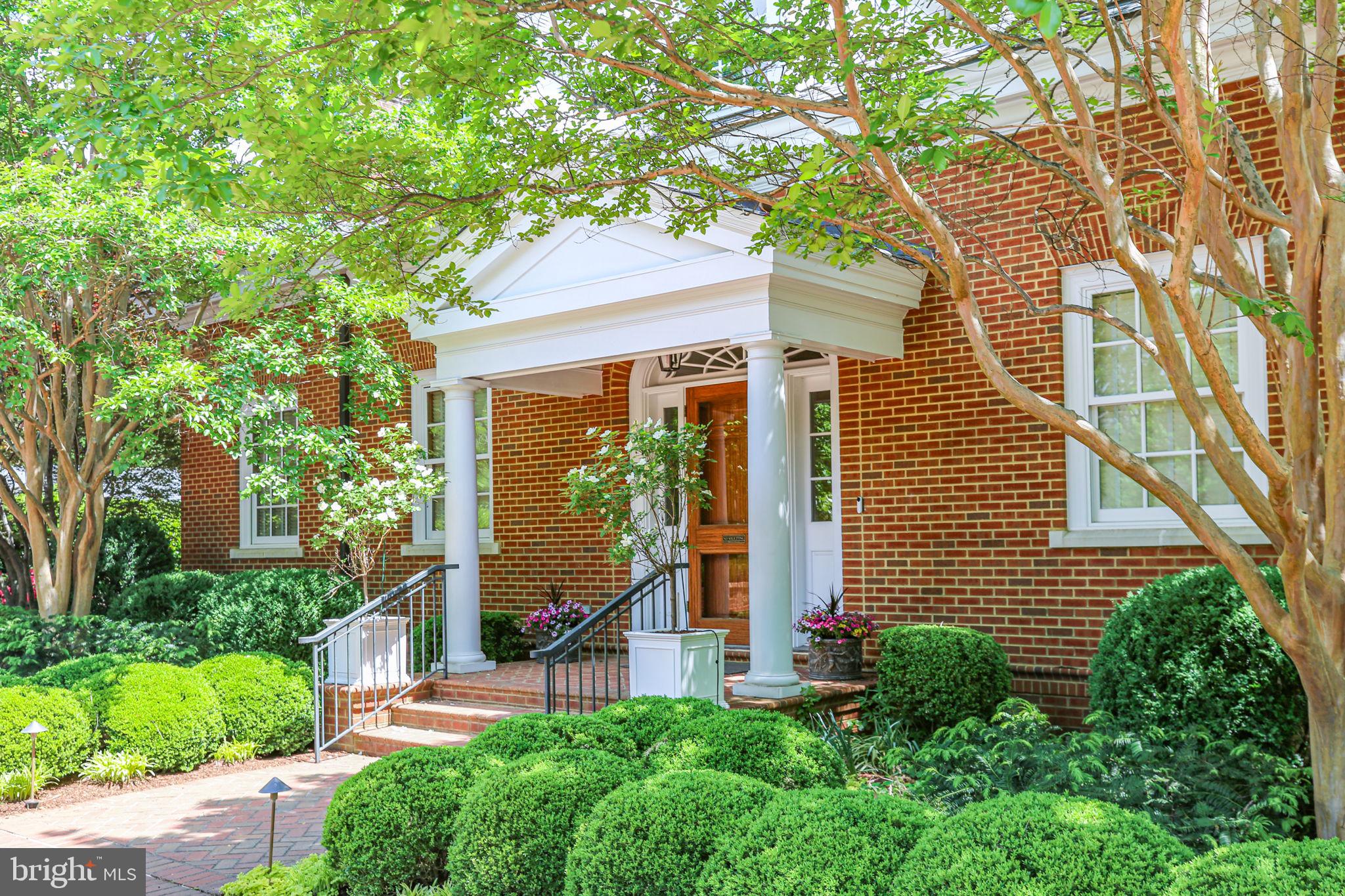 WESTMONT - Residential