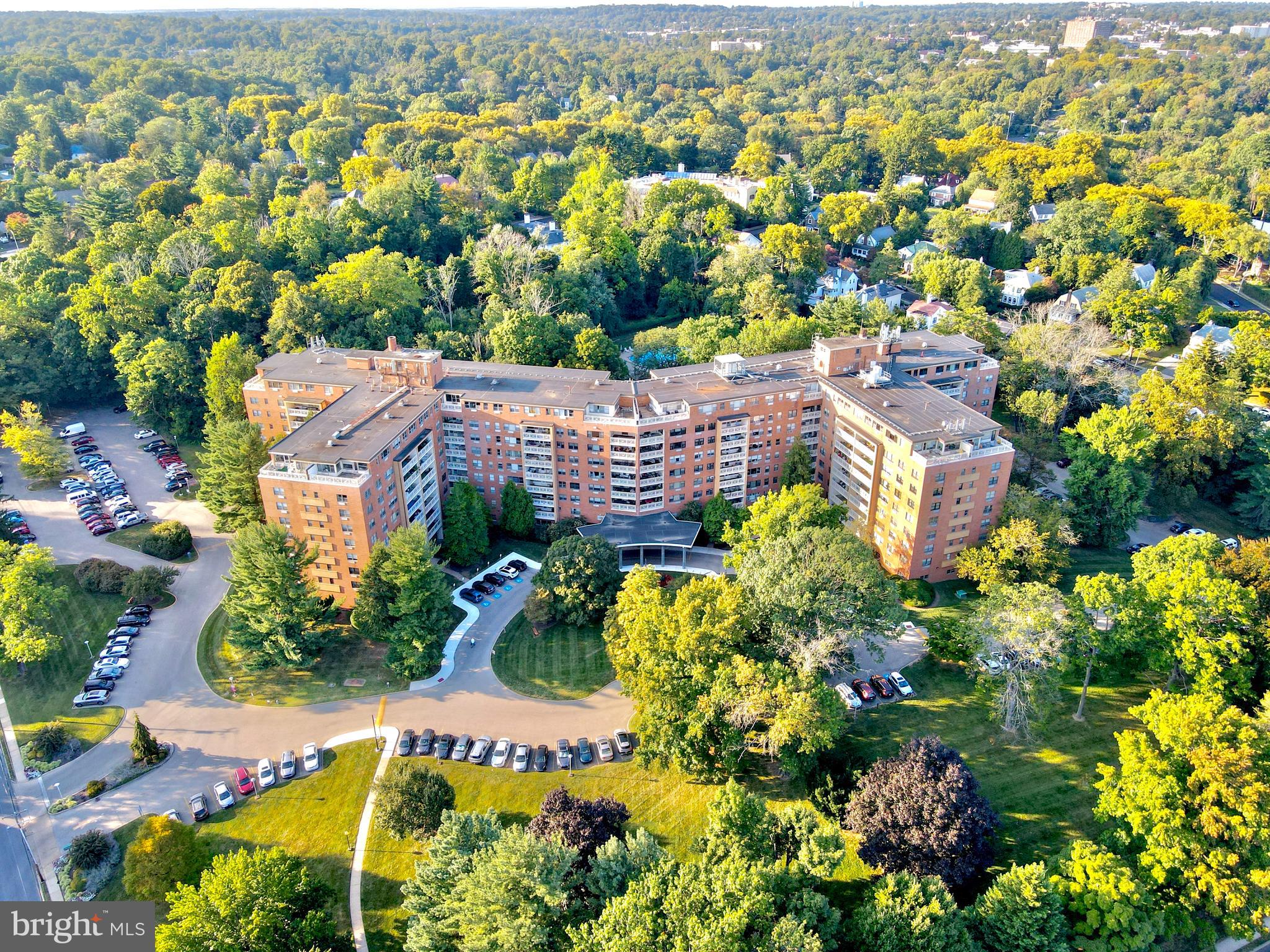 ELKINS PARK HOUSE - Residential