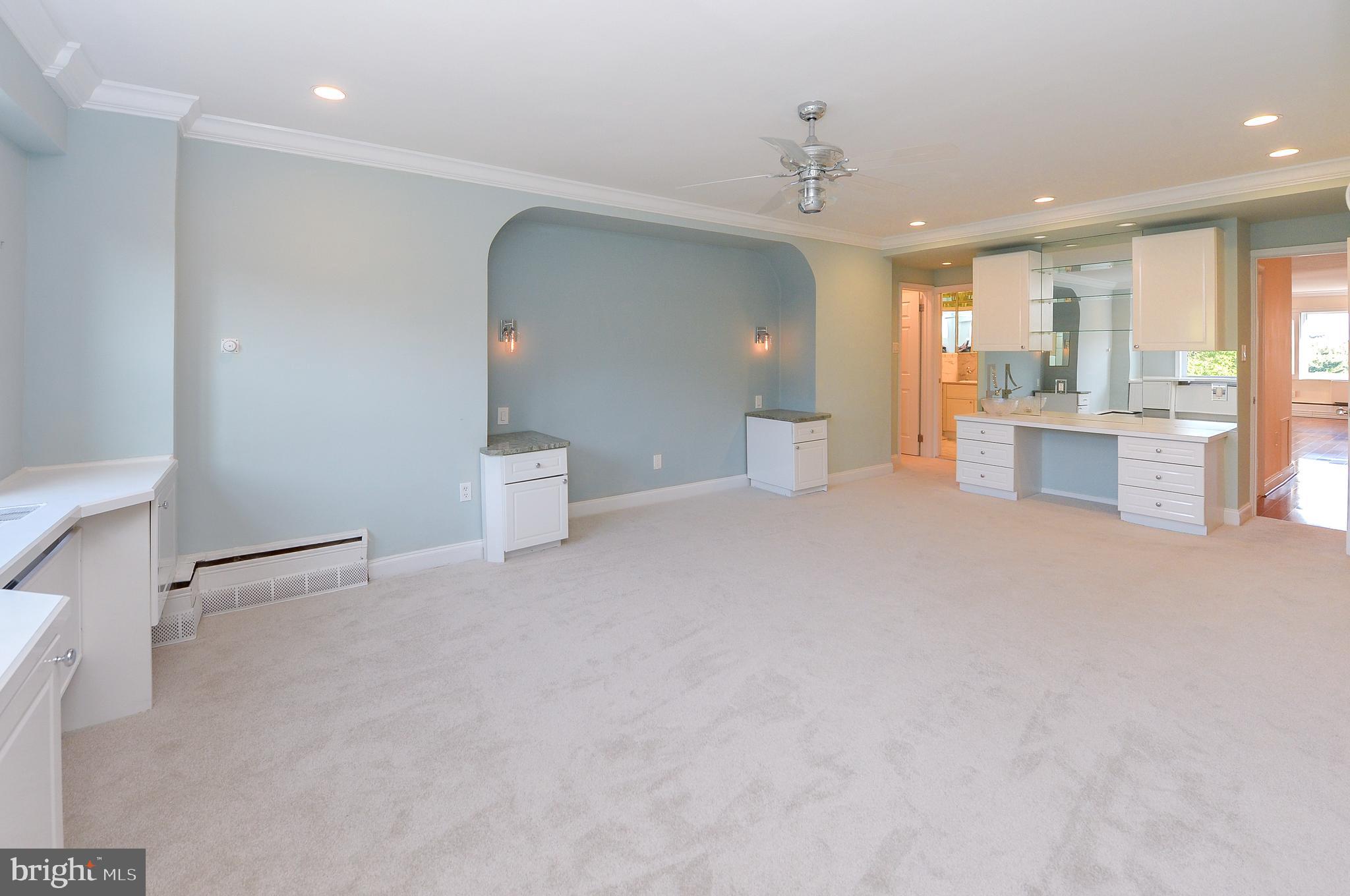 ELKINS PARK HOUSE - Residential