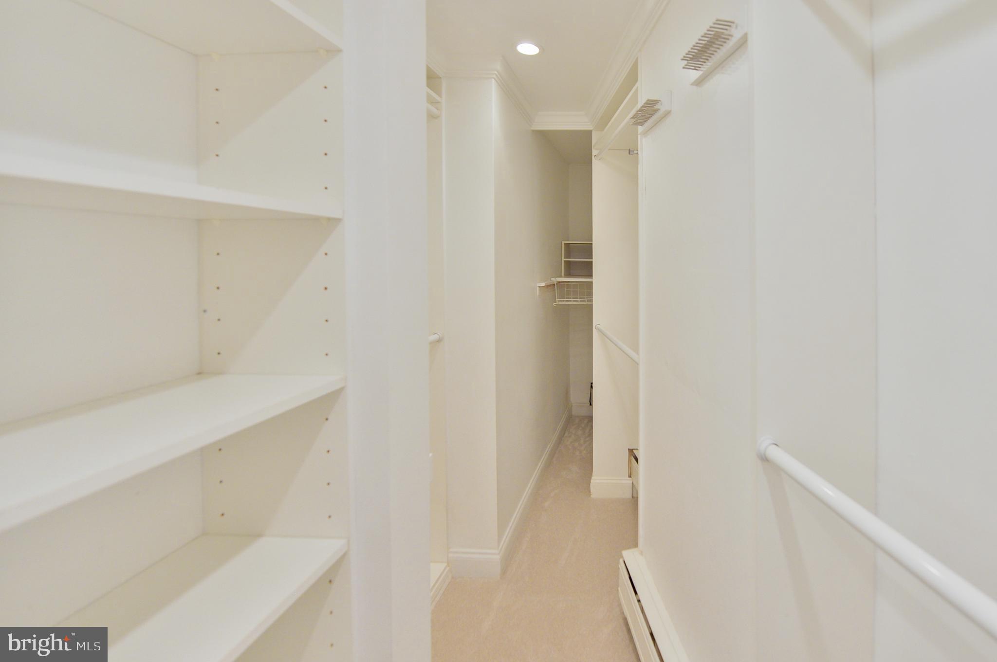 ELKINS PARK HOUSE - Residential