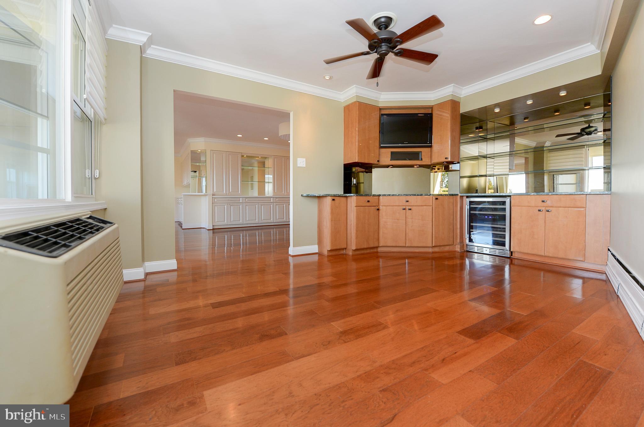 ELKINS PARK HOUSE - Residential