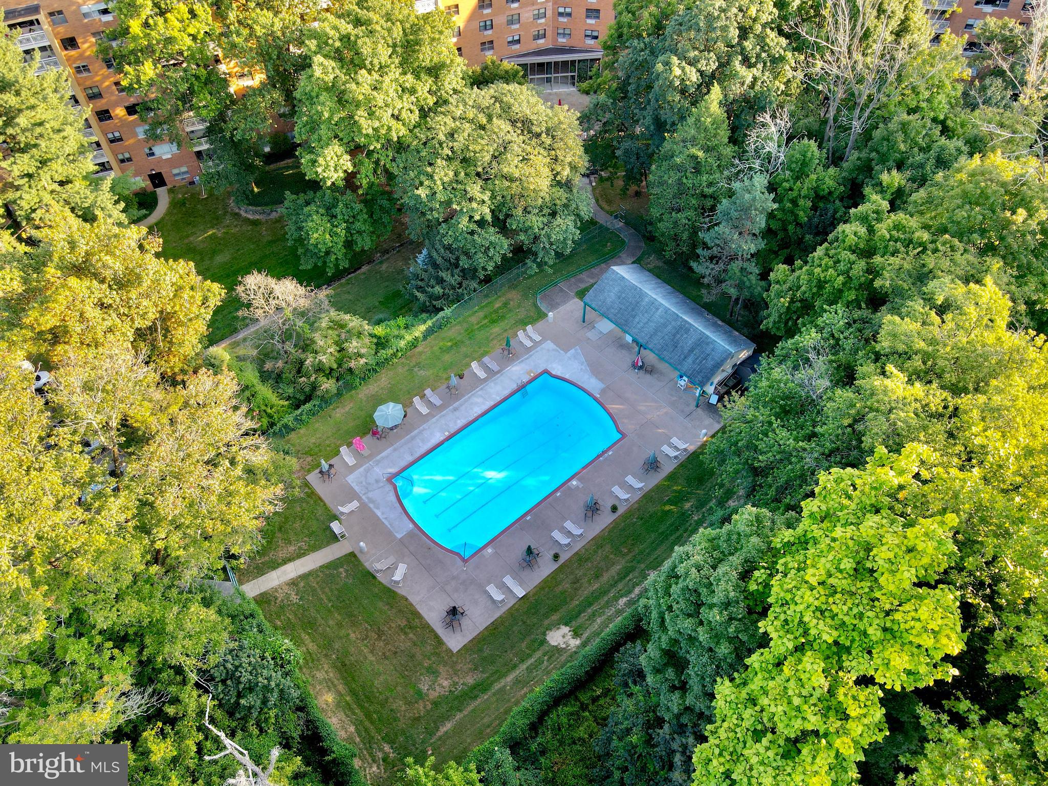 ELKINS PARK HOUSE - Residential