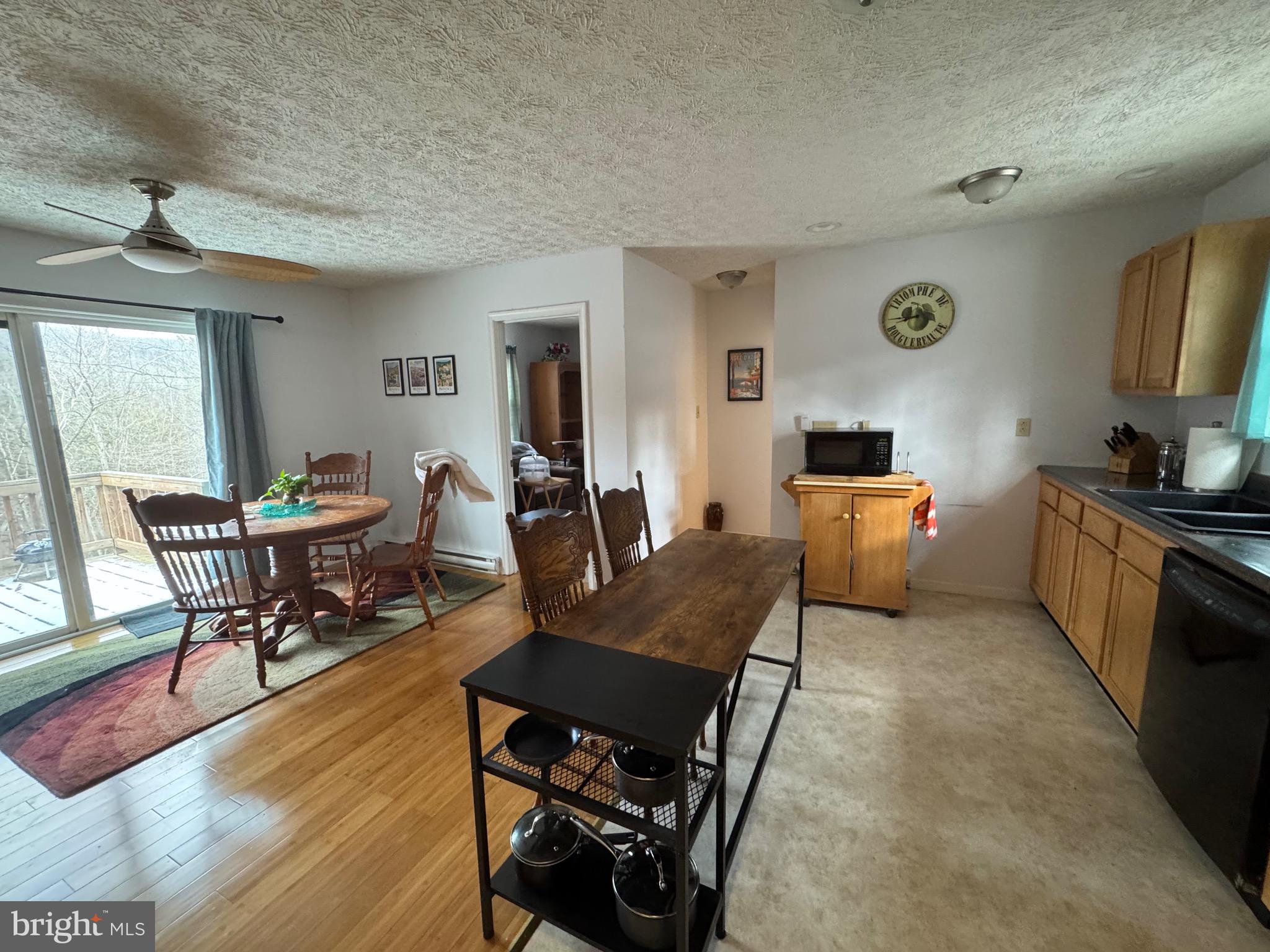 TROUT POND PROPERTY OWNERS ASSOCIATION - Residential Lease