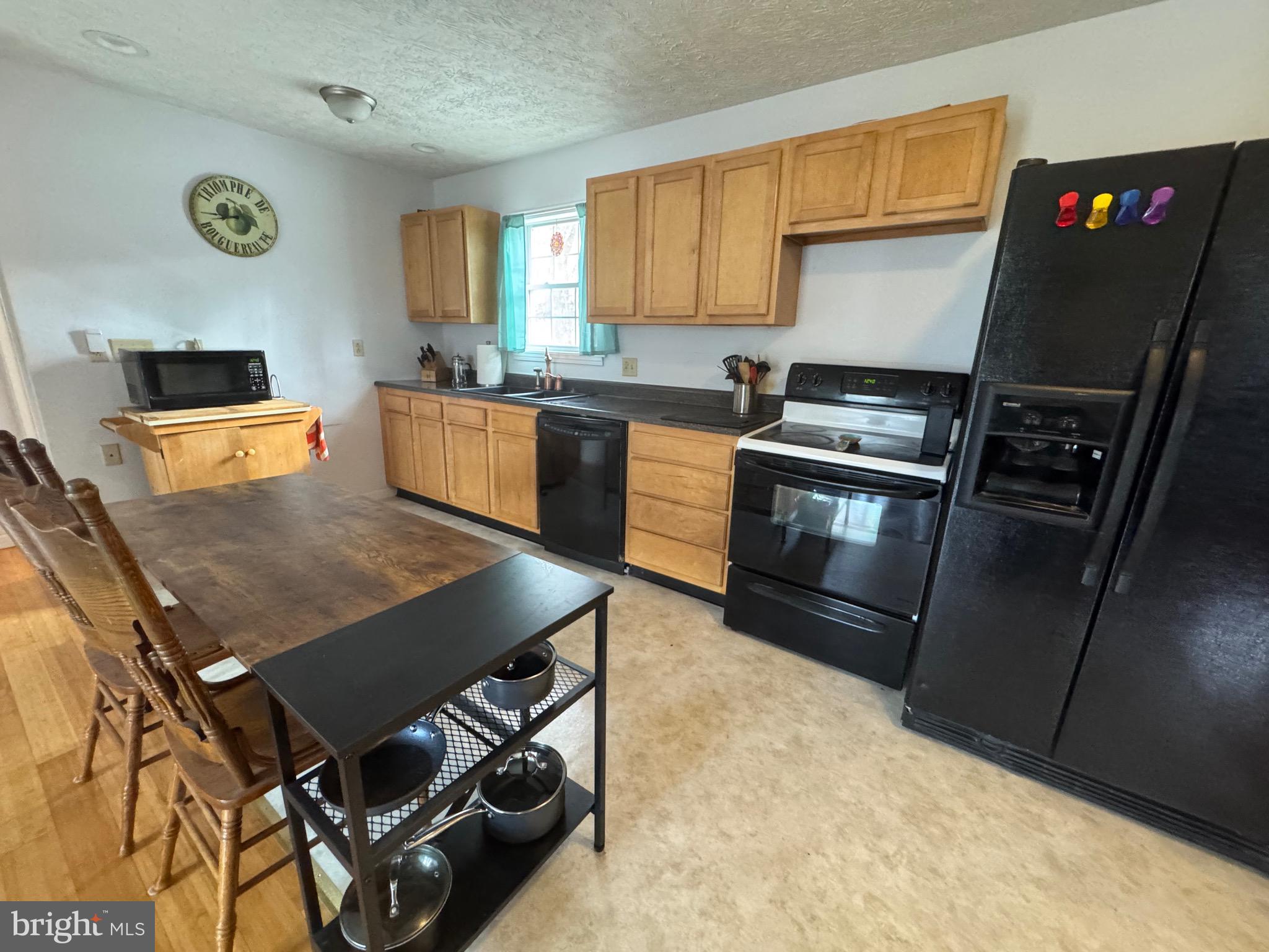 TROUT POND PROPERTY OWNERS ASSOCIATION - Residential Lease