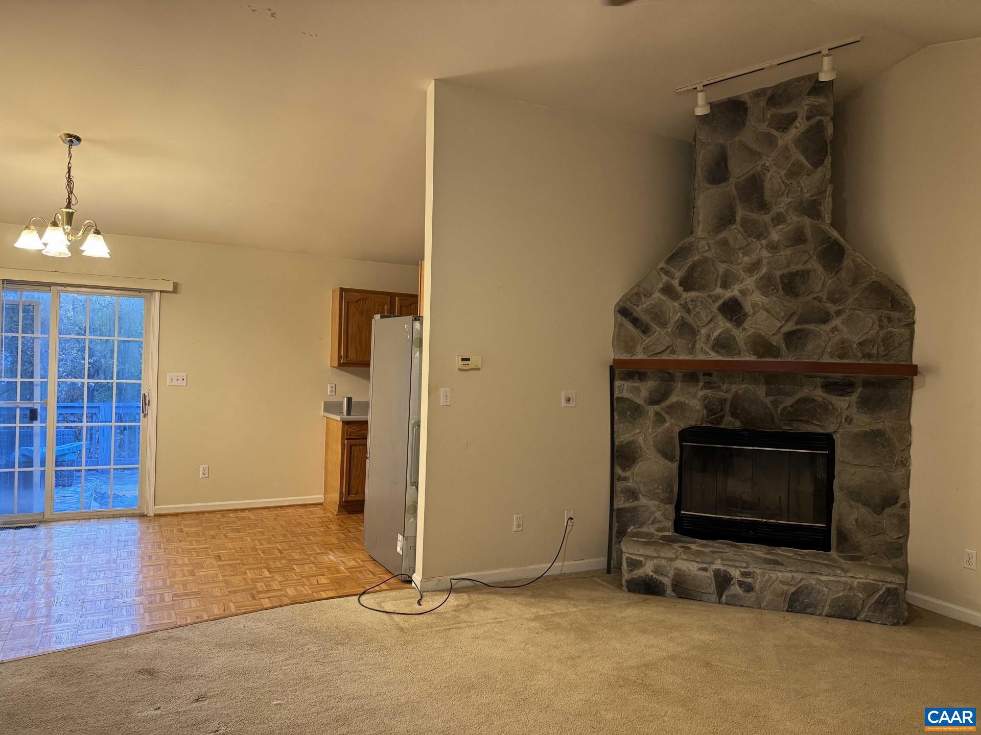 LAKE MONTICELLO - Residential