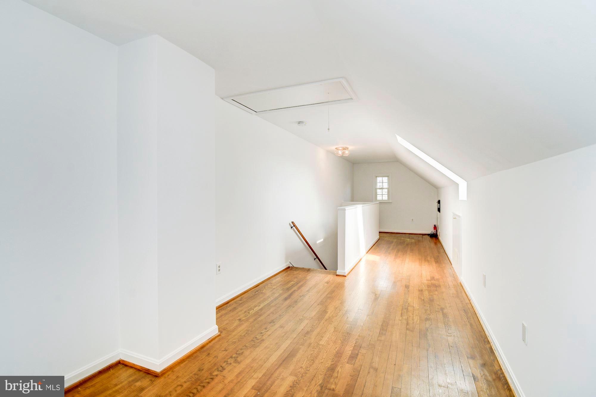 OLD TOWN ALEXANDRIA - Residential Lease