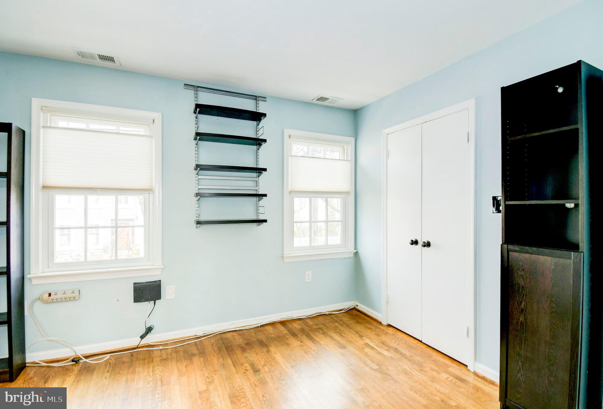 OLD TOWN ALEXANDRIA - Residential Lease