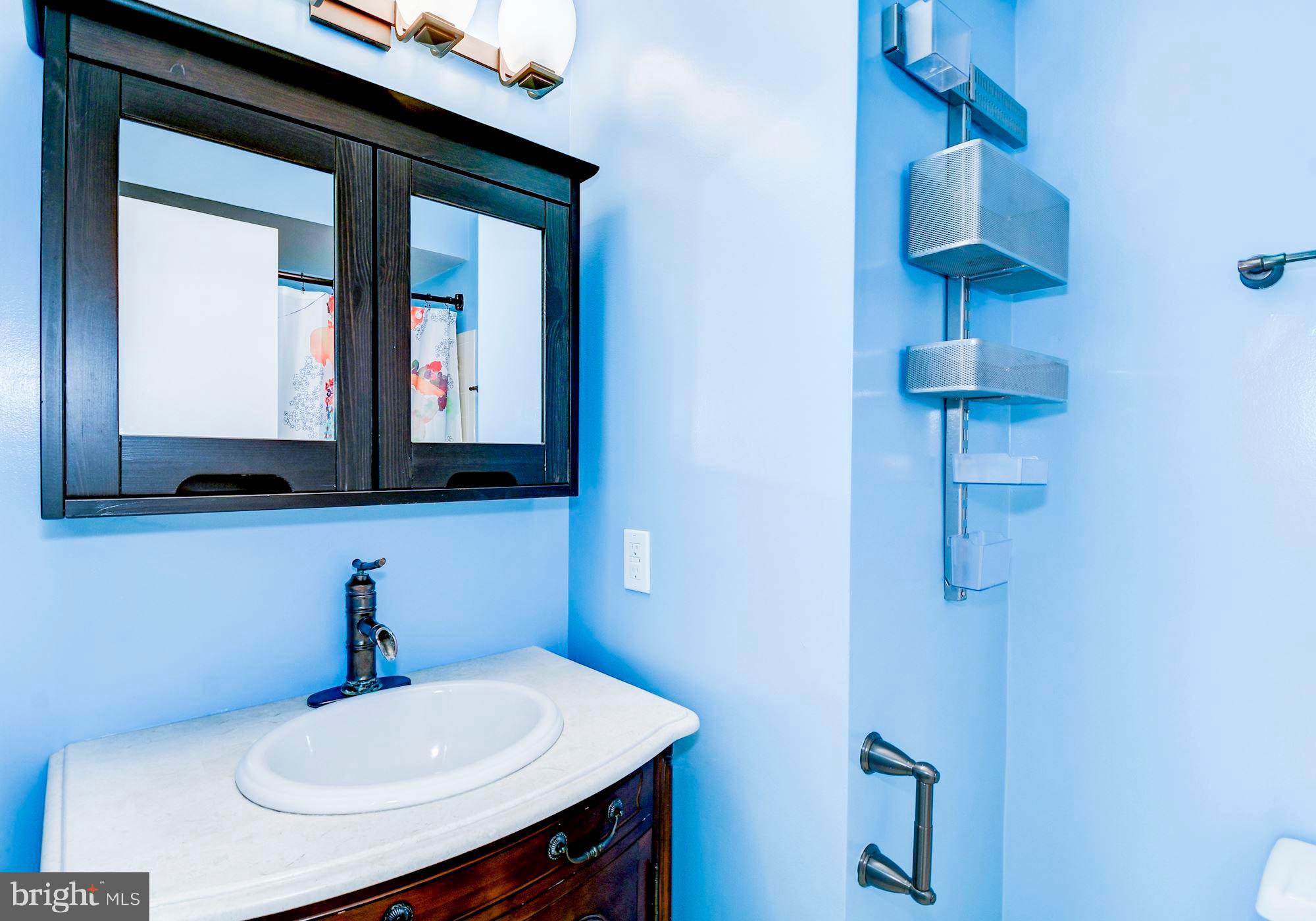 OLD TOWN ALEXANDRIA - Residential Lease