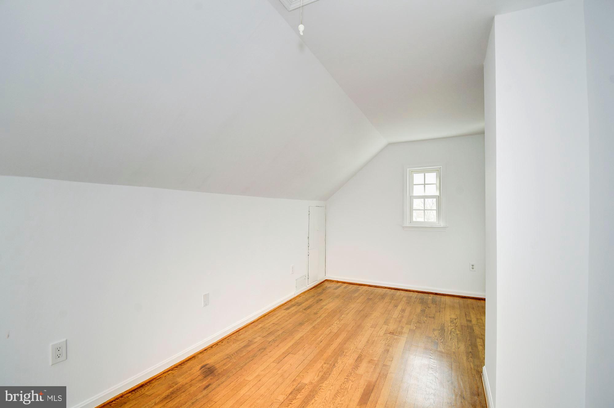 OLD TOWN ALEXANDRIA - Residential Lease