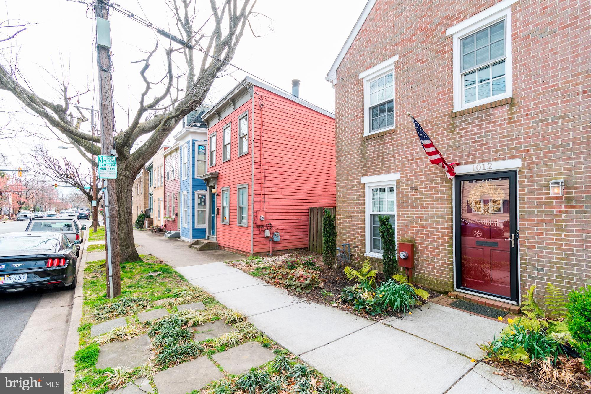 OLD TOWN ALEXANDRIA - Residential Lease