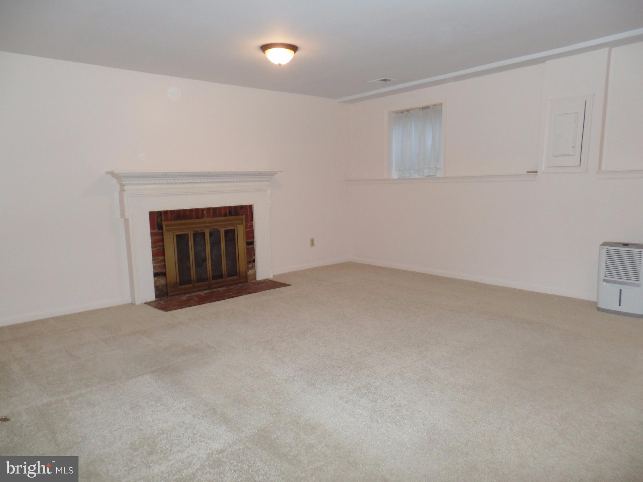 CHARLESTOWN - Residential Lease