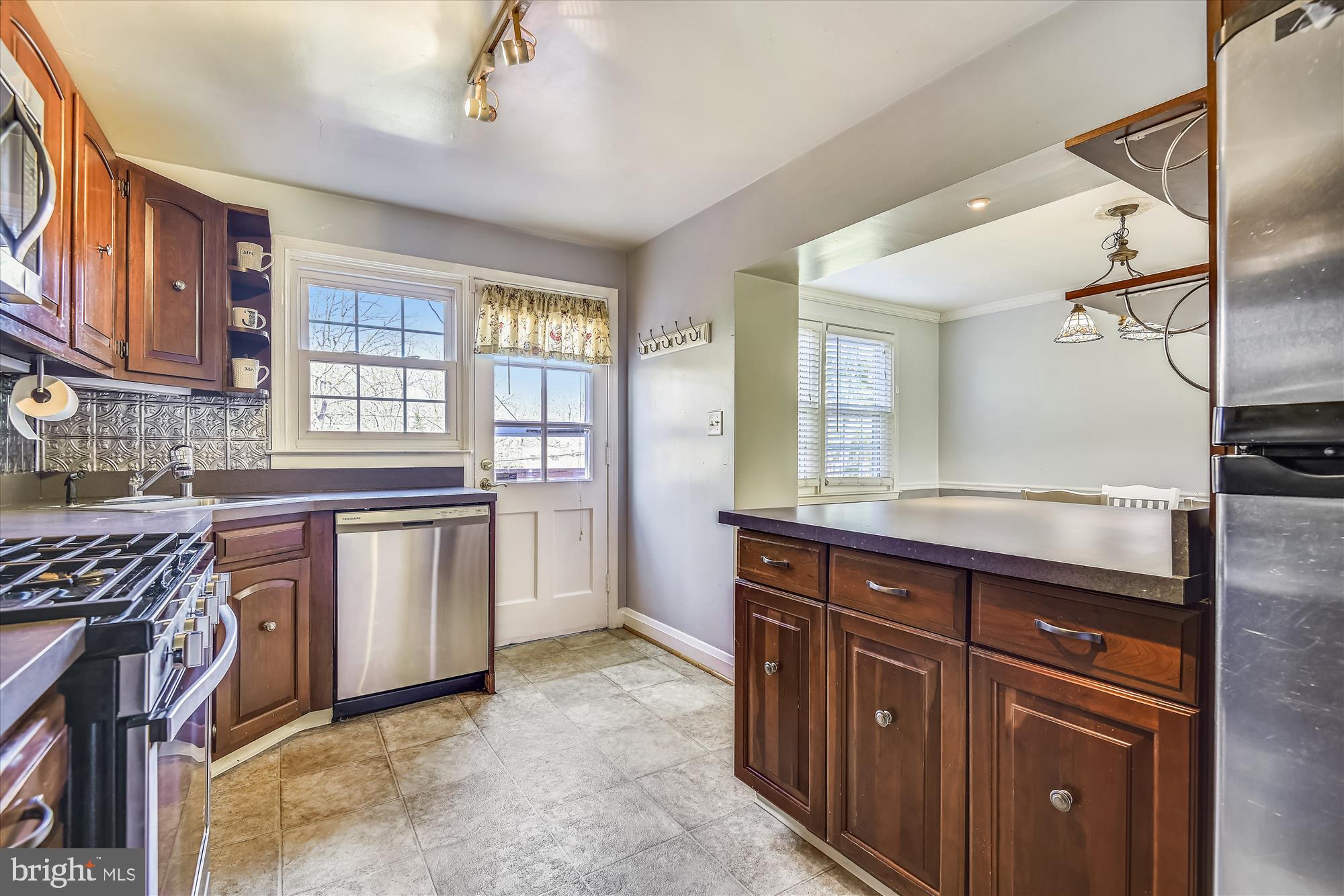 LOCH RAVEN VILLAGE - Residential