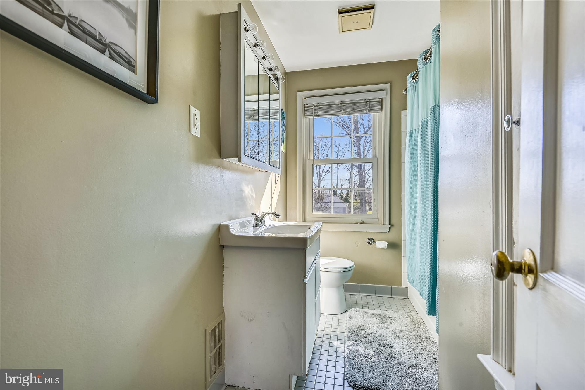 LOCH RAVEN VILLAGE - Residential