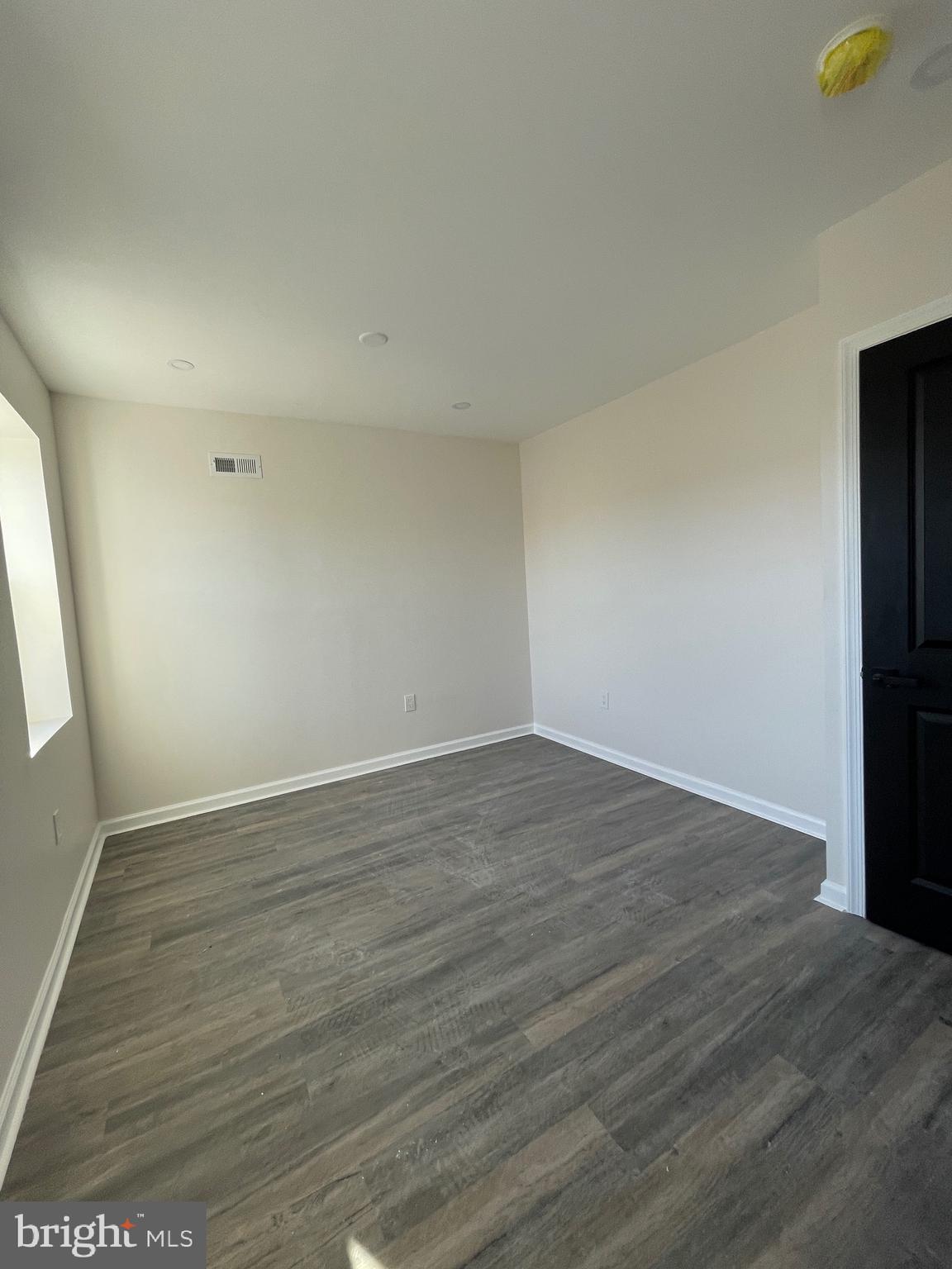 WHITMAN - Residential