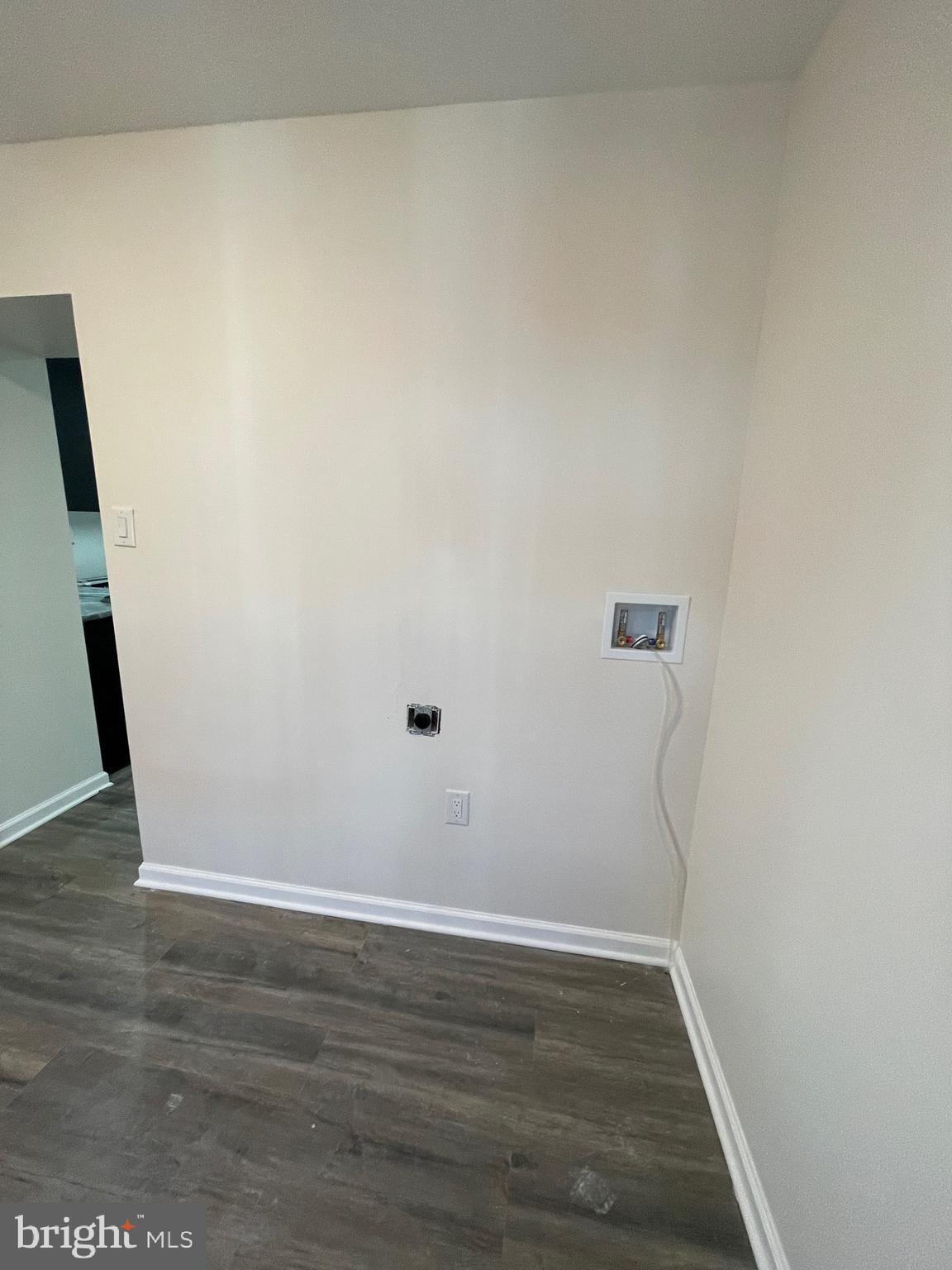 WHITMAN - Residential