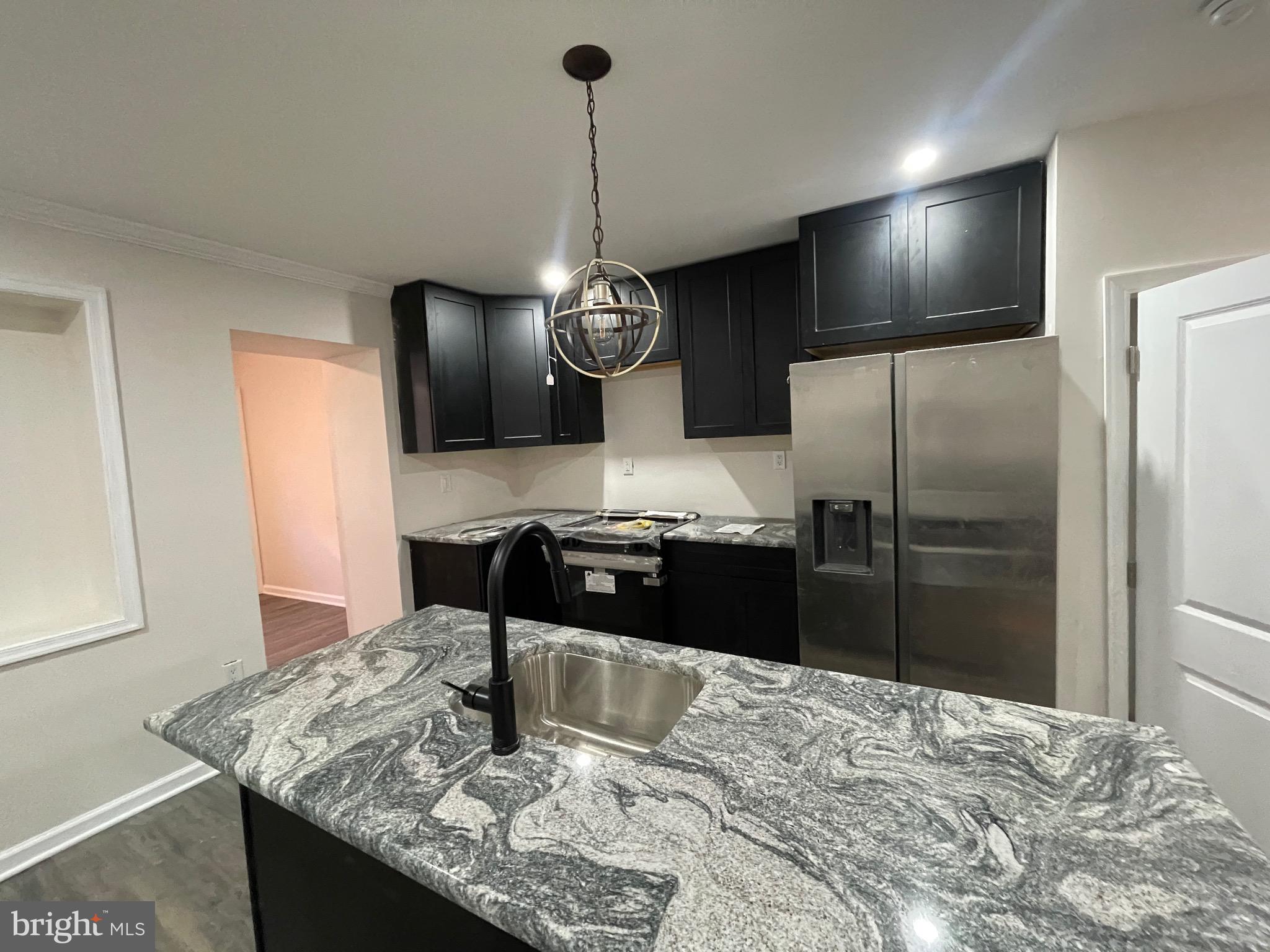 WHITMAN - Residential