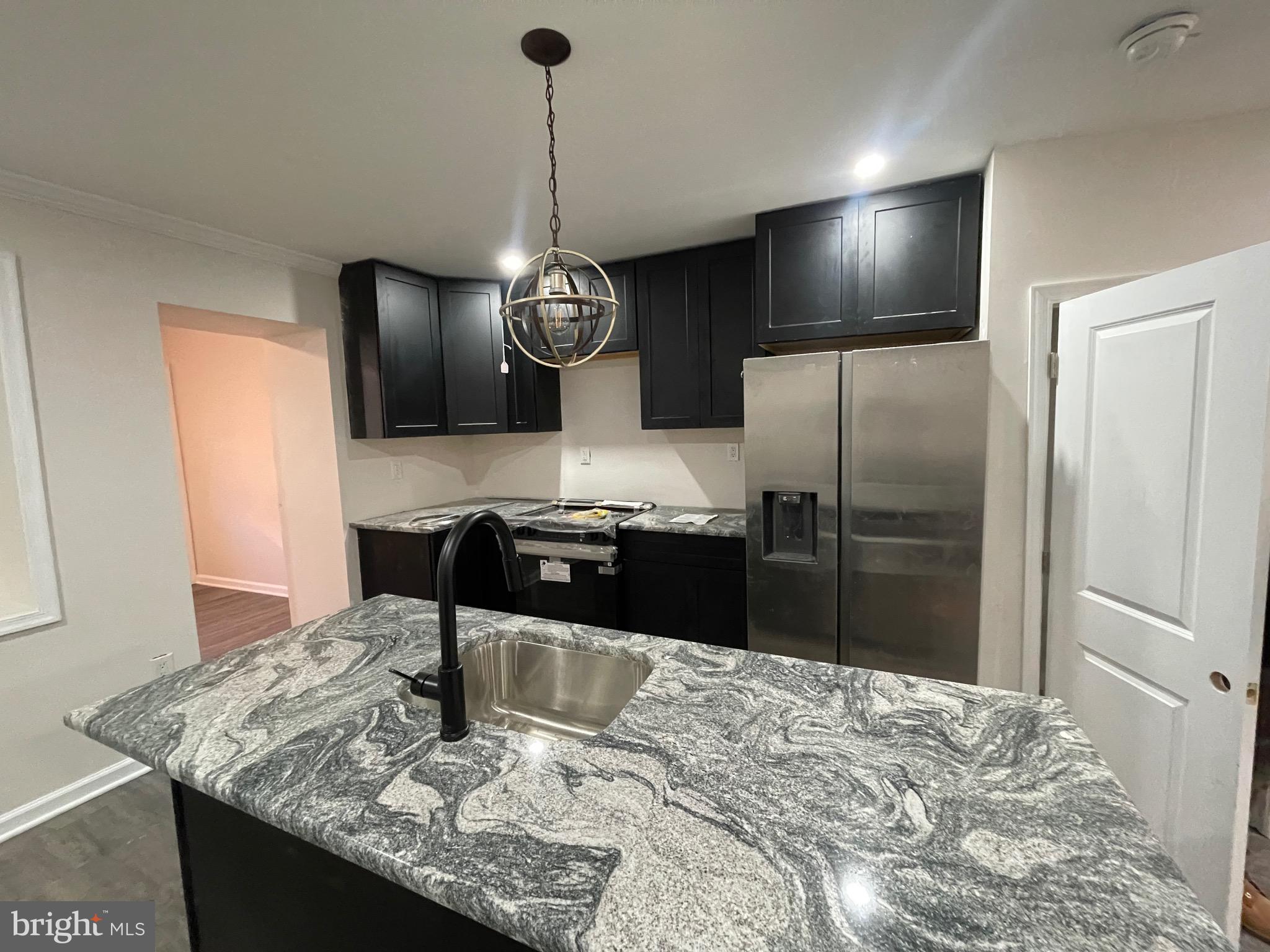 WHITMAN - Residential