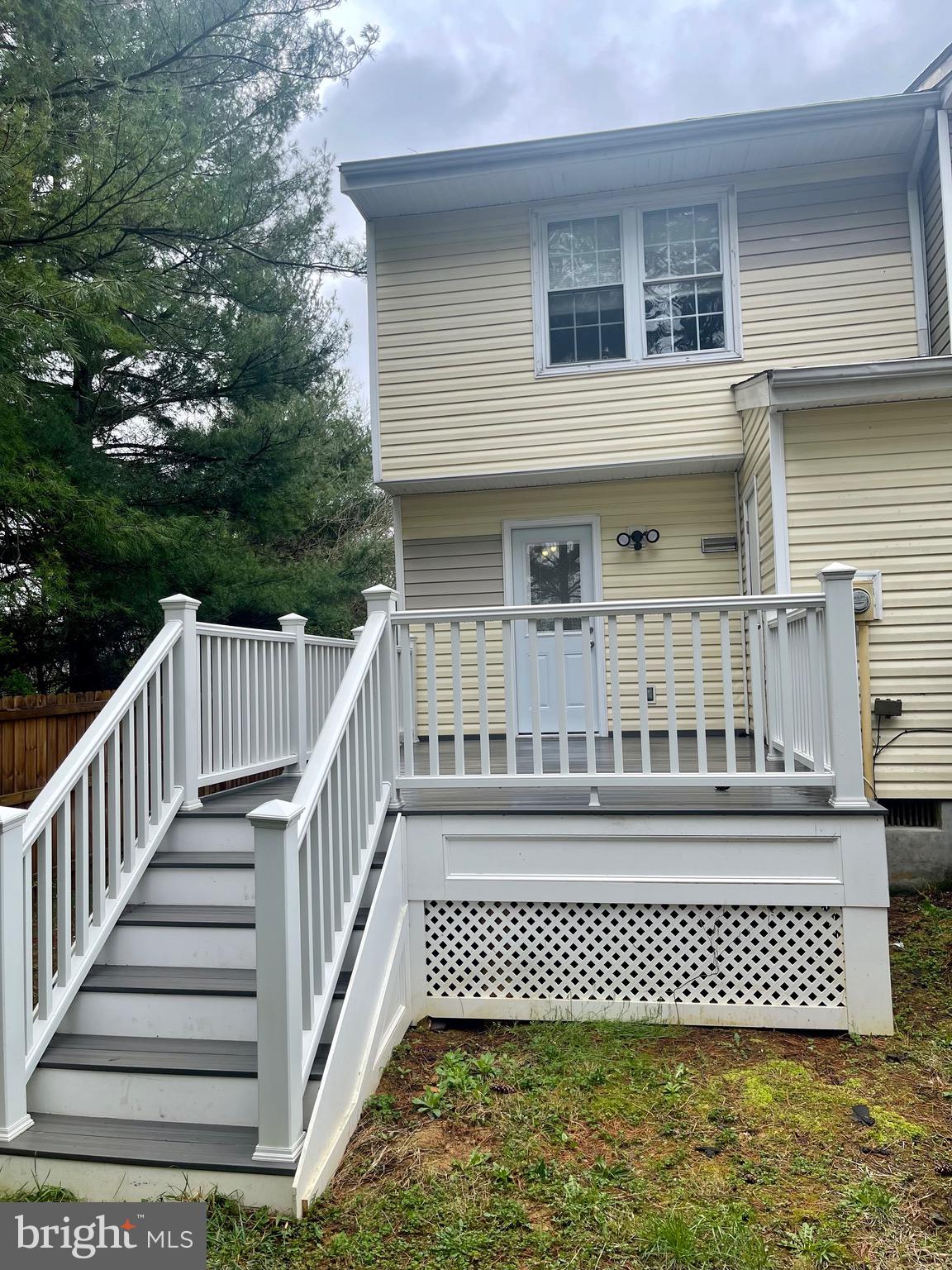 WILLOW BROOK - Residential Lease