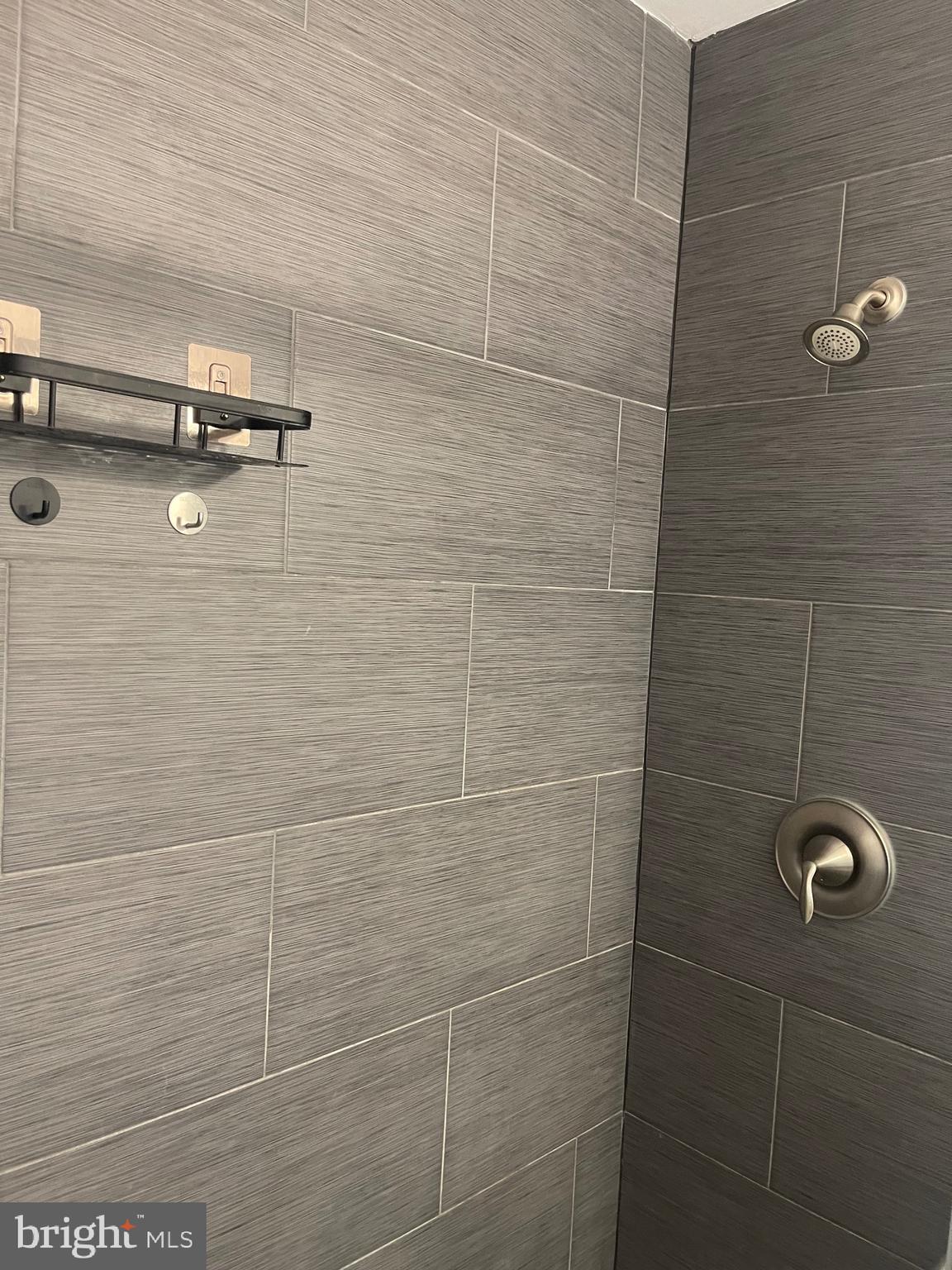 WILLOW BROOK - Residential Lease