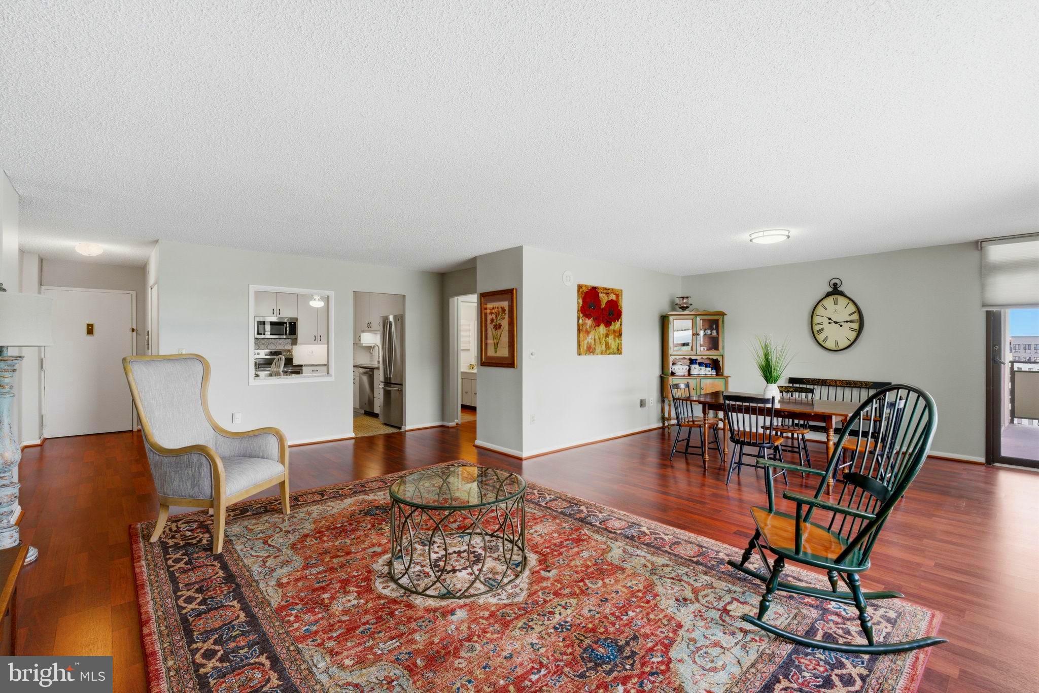 205 E JOPPA ROAD 1809