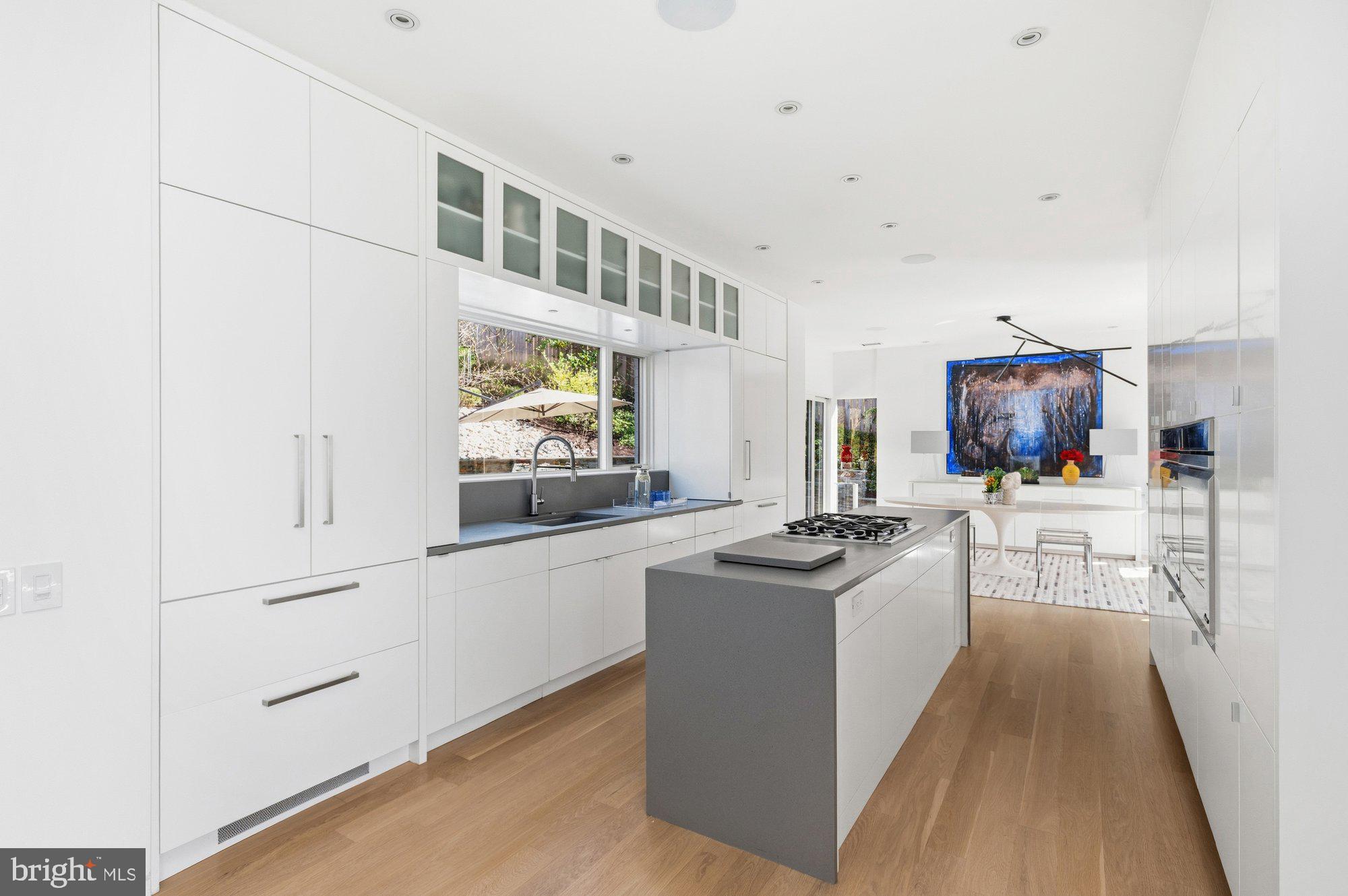 SIMPSON AND MAYS - Residential