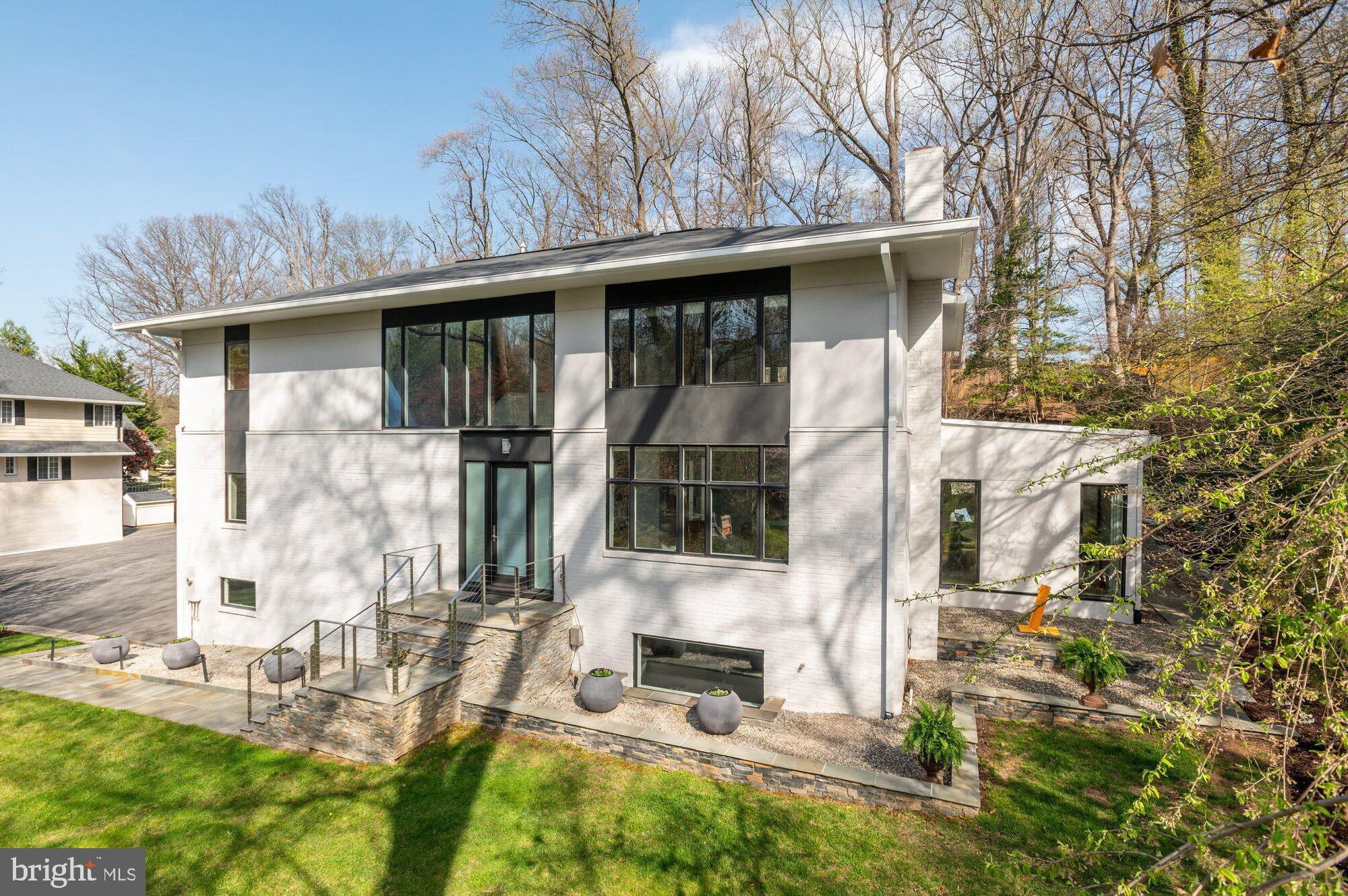 SIMPSON AND MAYS - Residential