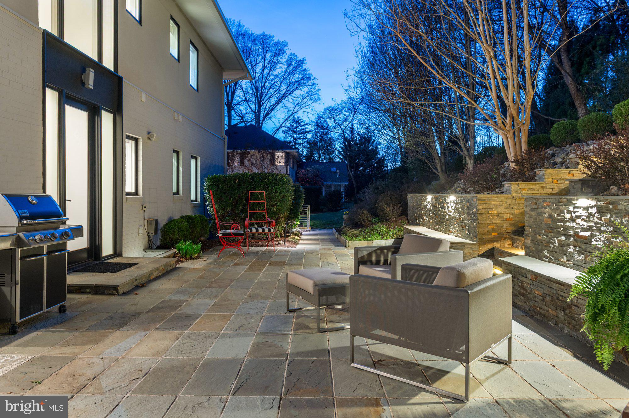 SIMPSON AND MAYS - Residential